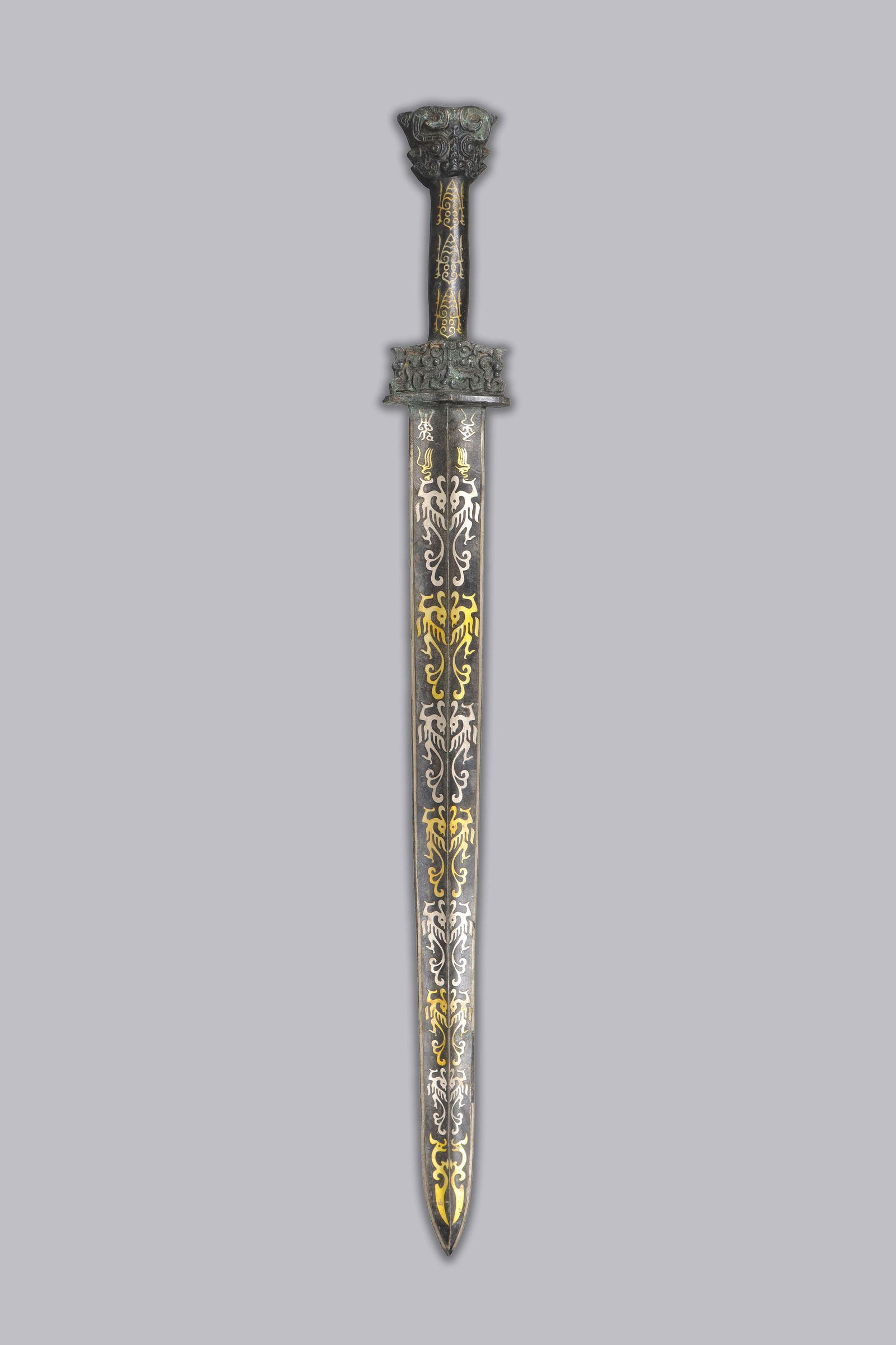 Chinese fine gilted bronze sword (1 of 6)
