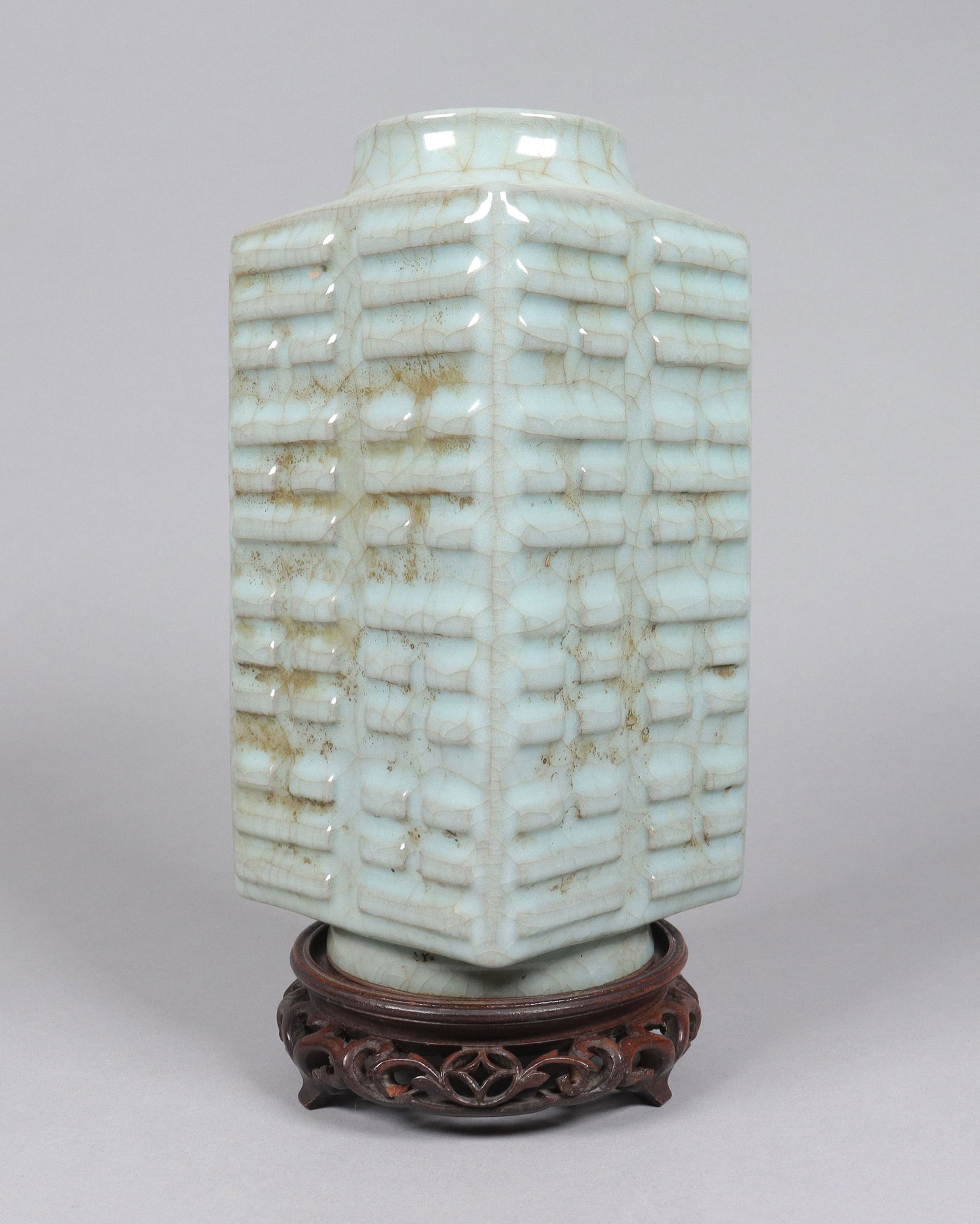Chinese fine square vase (1 of 6)