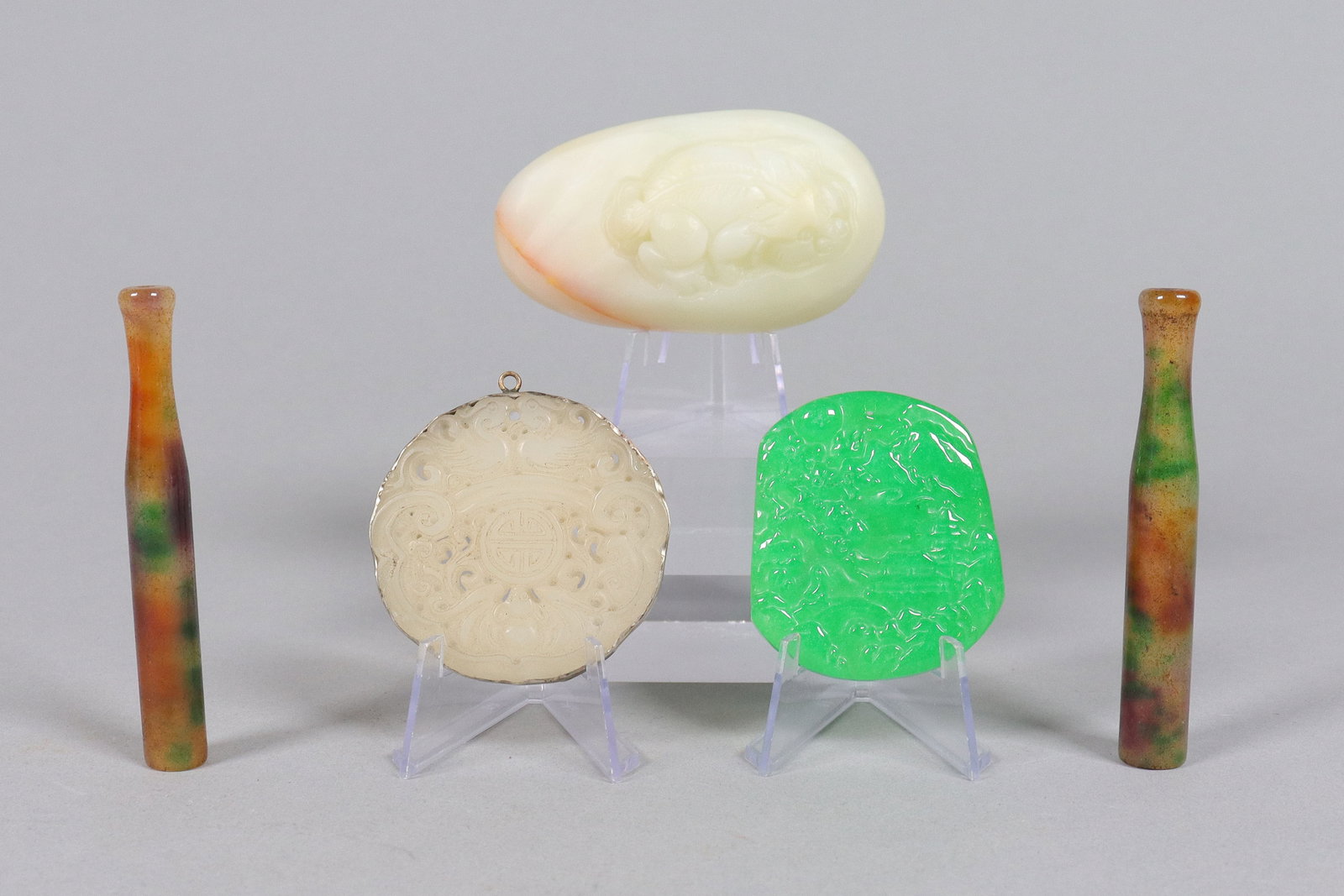 Lots Chinese fine carvings (1 of 8)