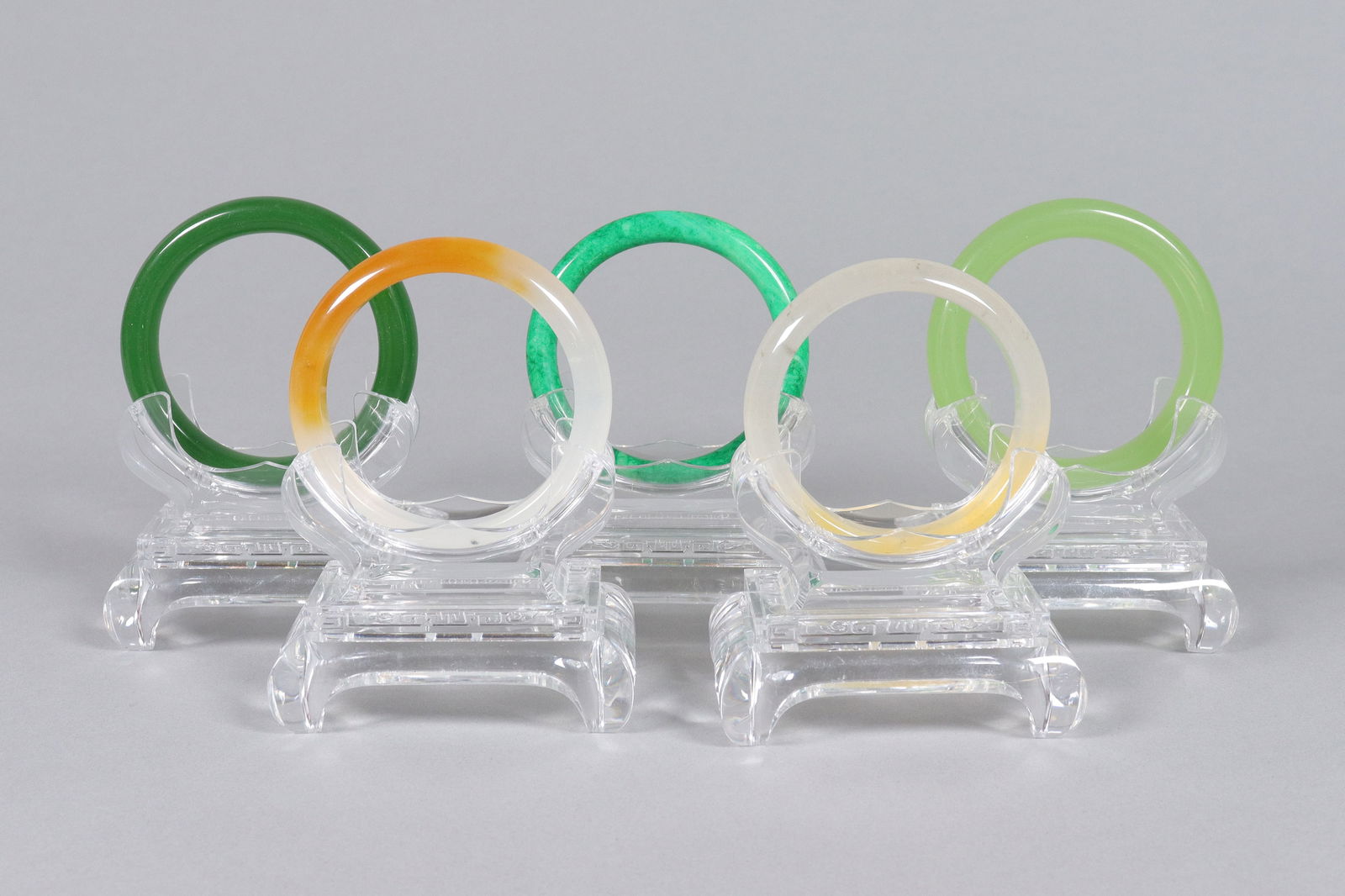 Lots Chinese fine bangles (1 of 6)