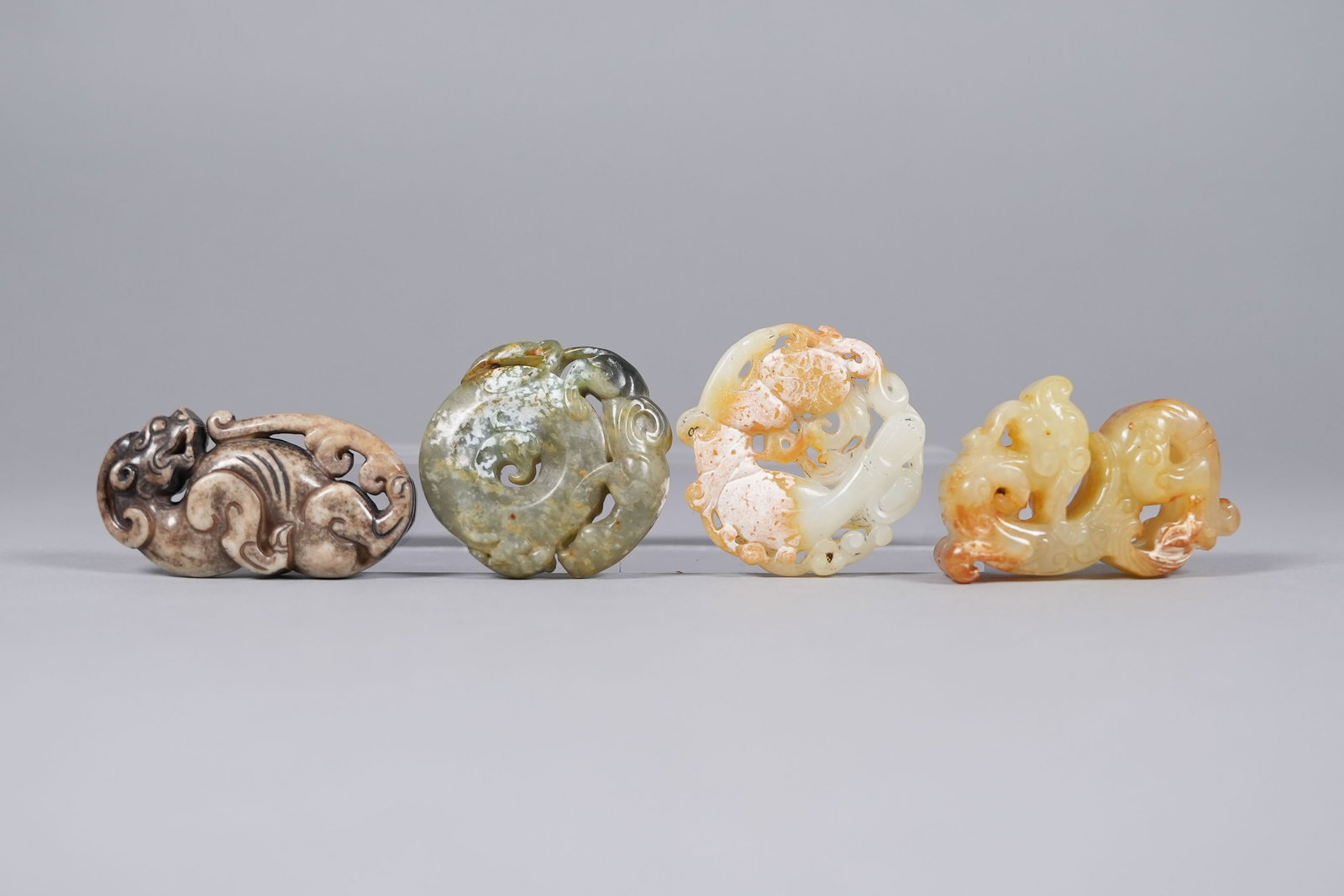 Lots Chinese fine carvings (1 of 7)