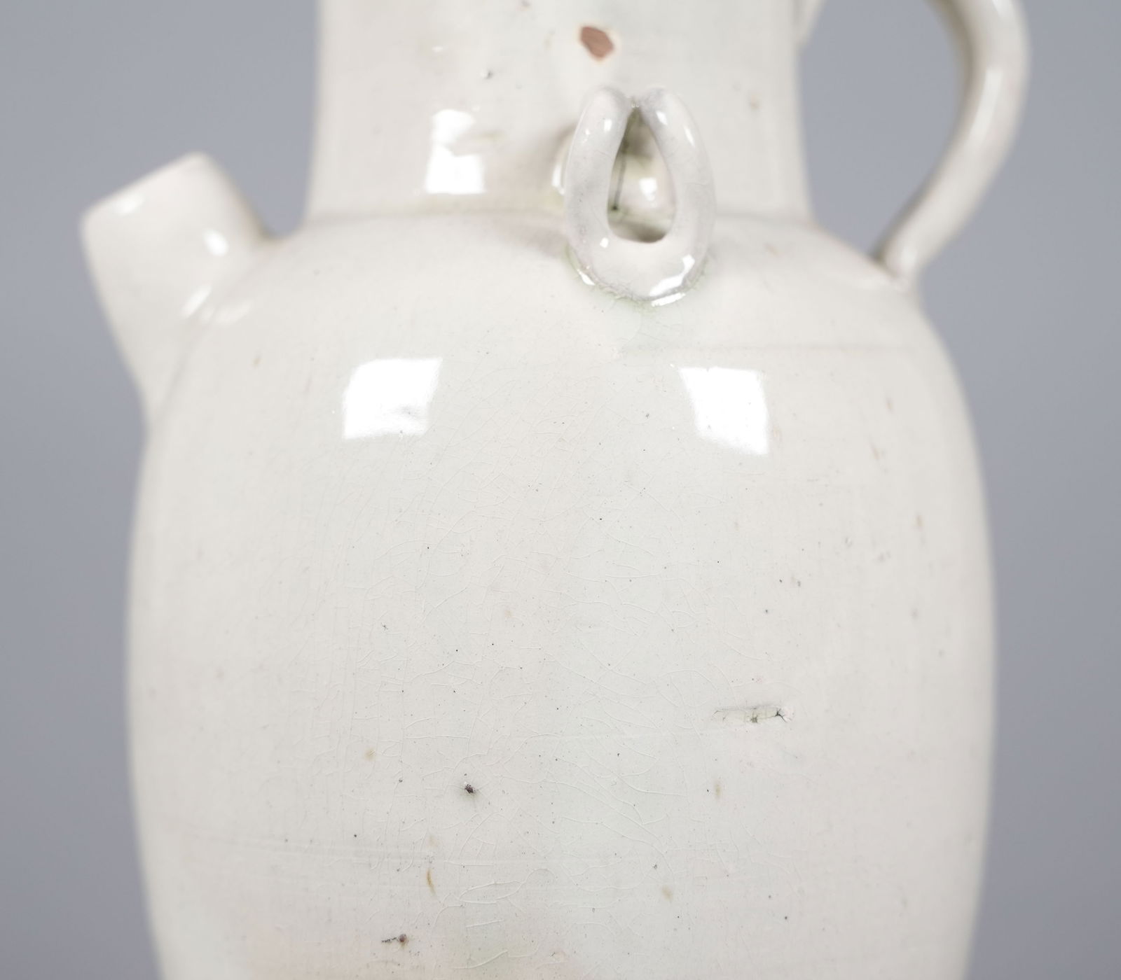 Chinese handled white jar - 6