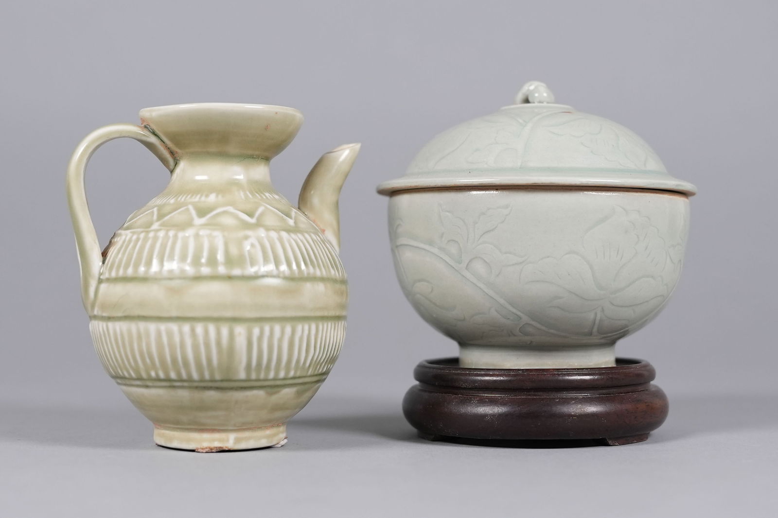 Lots Chinese ceramic vase (1 of 7)