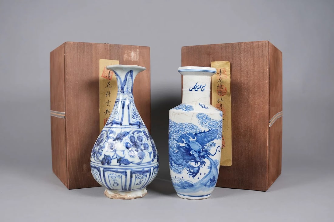 Lots Chinese b/w fine vase with box (1 of 7)