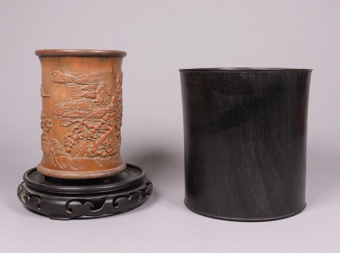 Lots Chinese heavy brush pot (1 of 7)