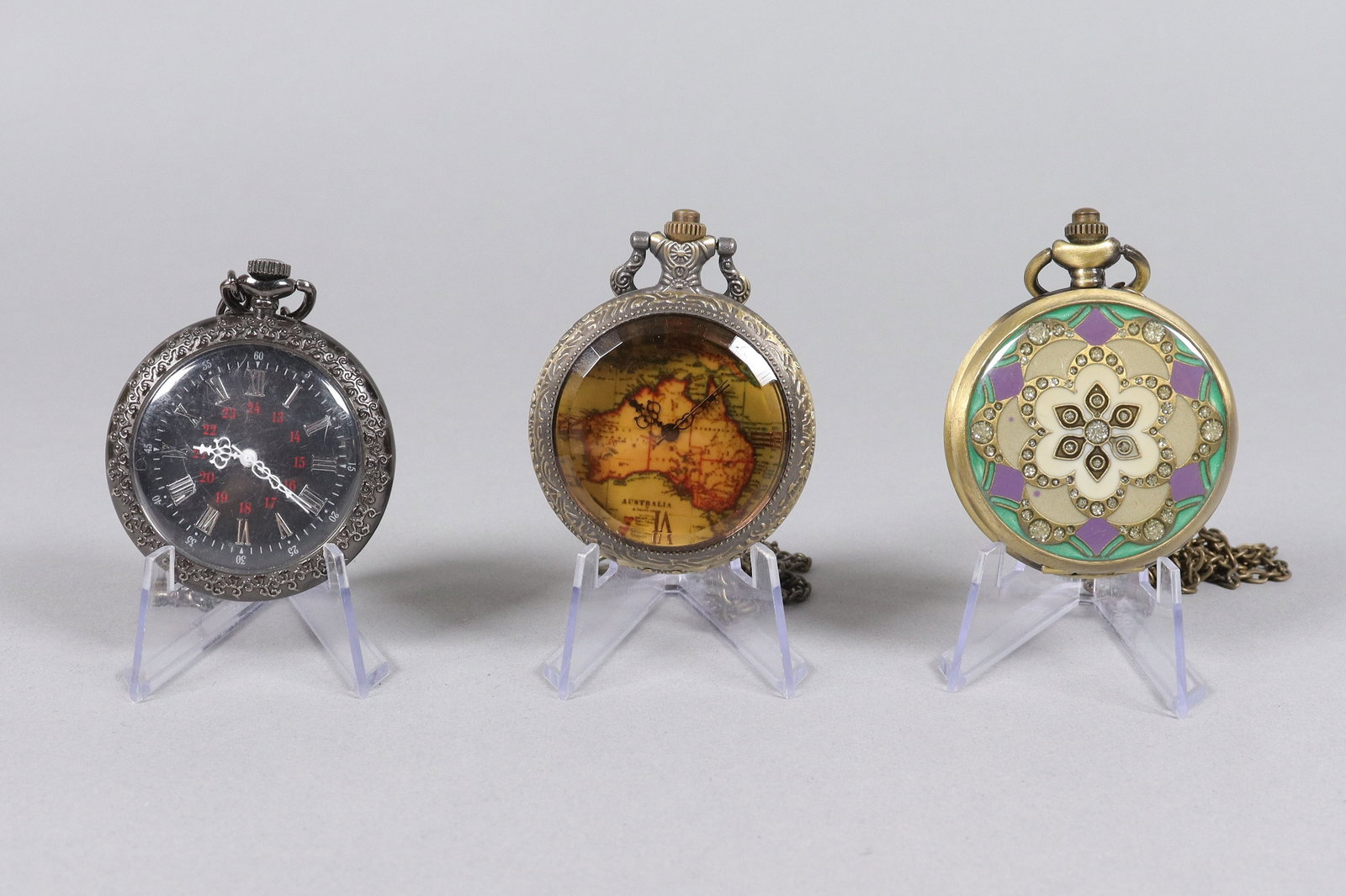 Lots pocket watch: Lots pocket watch. All sales are final.