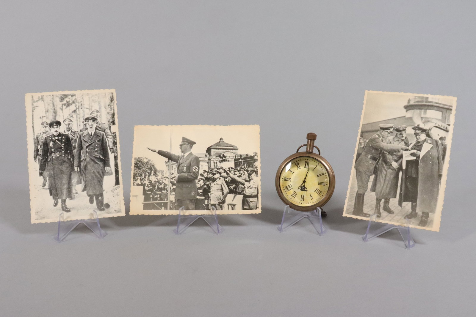 Lots WWII items Adolf Hitler: Lots WWII items, Adolf Hitler, all sales are final. No return.