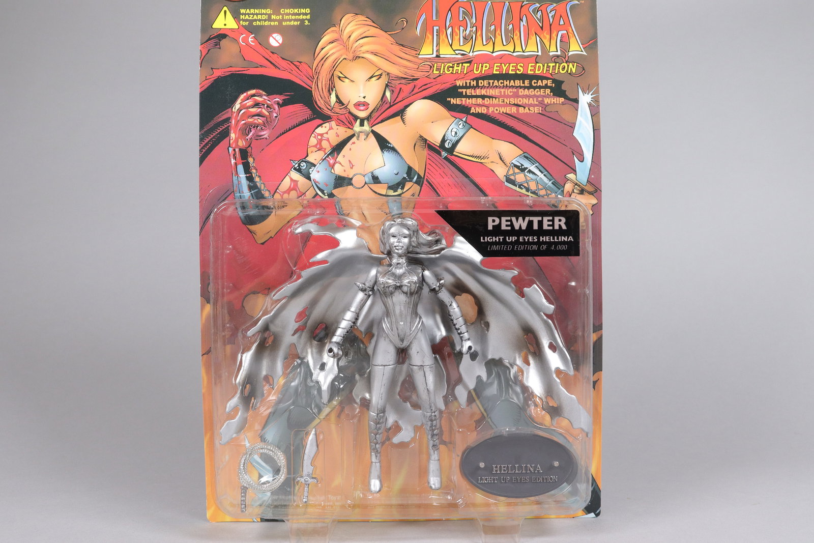 Lots action figures in box - 5