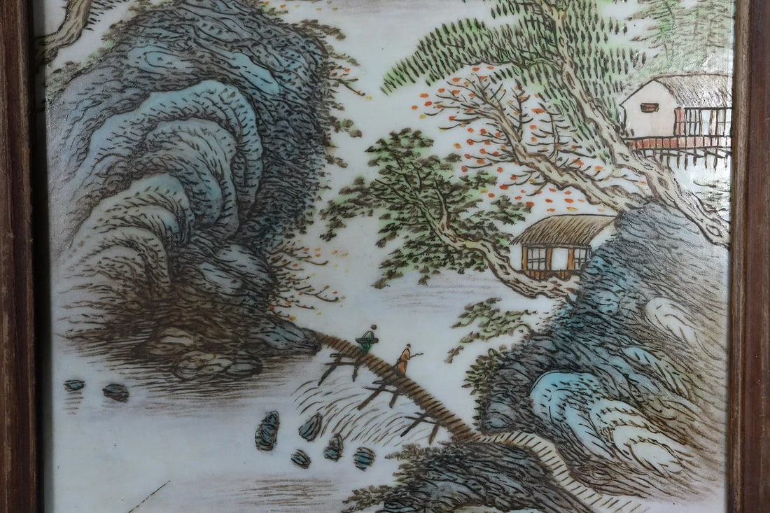 A large fossilized item - 8