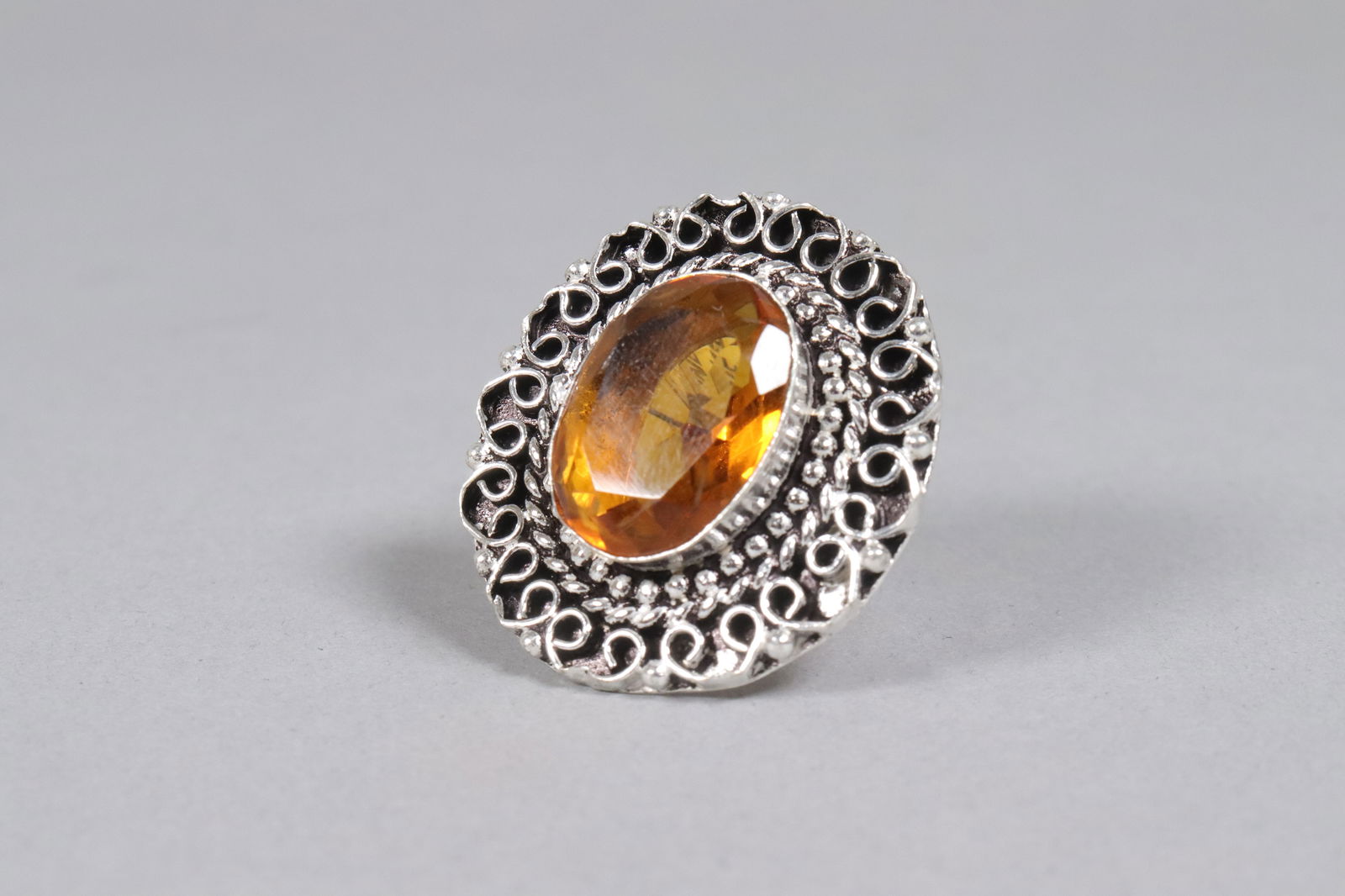 Lots estate amethyst ring size 9 - 7