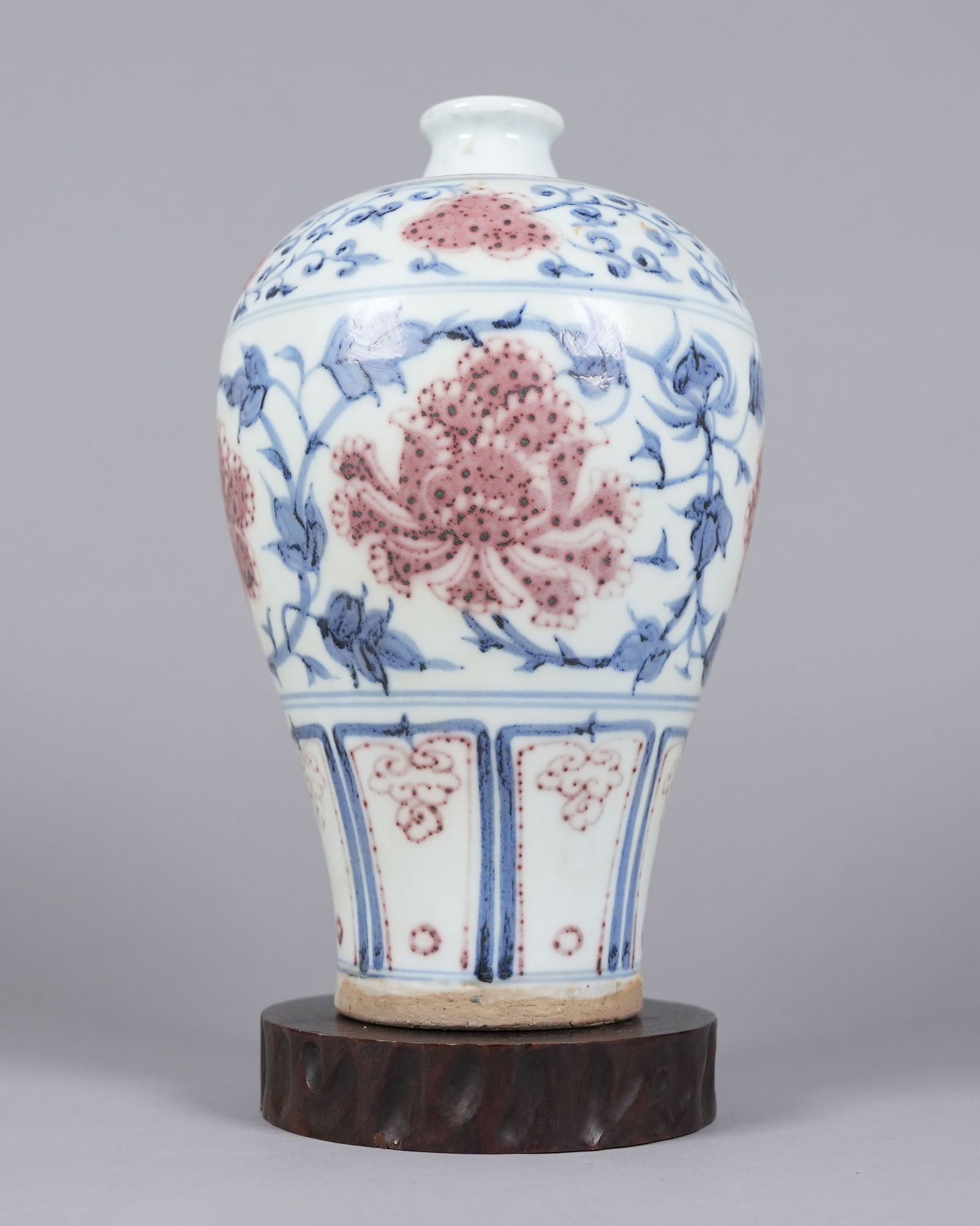 Chinese red blue vase (1 of 7)