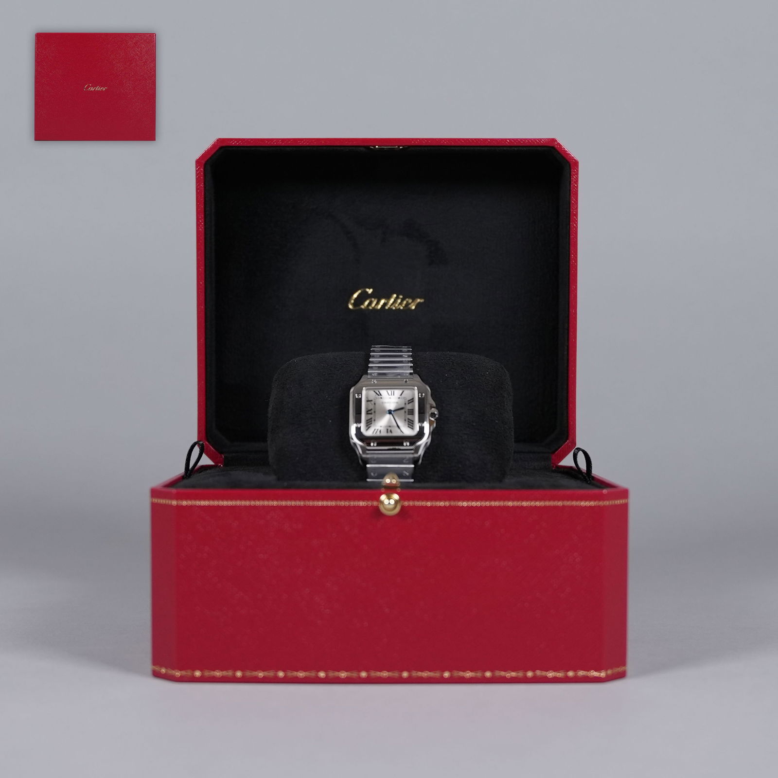 Brand new Cartier steel santos watch: Brand new Cartier stainless steel Santos De Cartier, authentic. 34.5 mm. Comes with warranty card, orignal box. Unworn. Warranty card dated 09/2025.