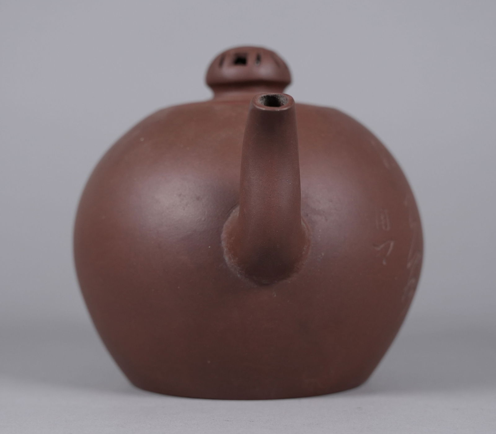 Chinese fine tea pot with box - 6