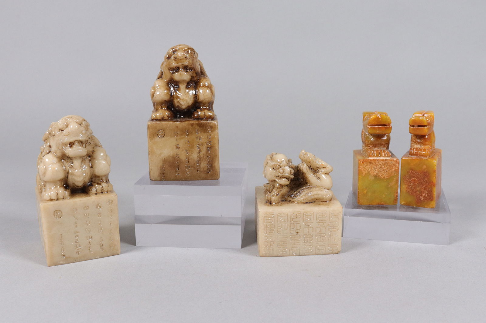 Lots Chinese carved seal: Lots Chinese carved seal.