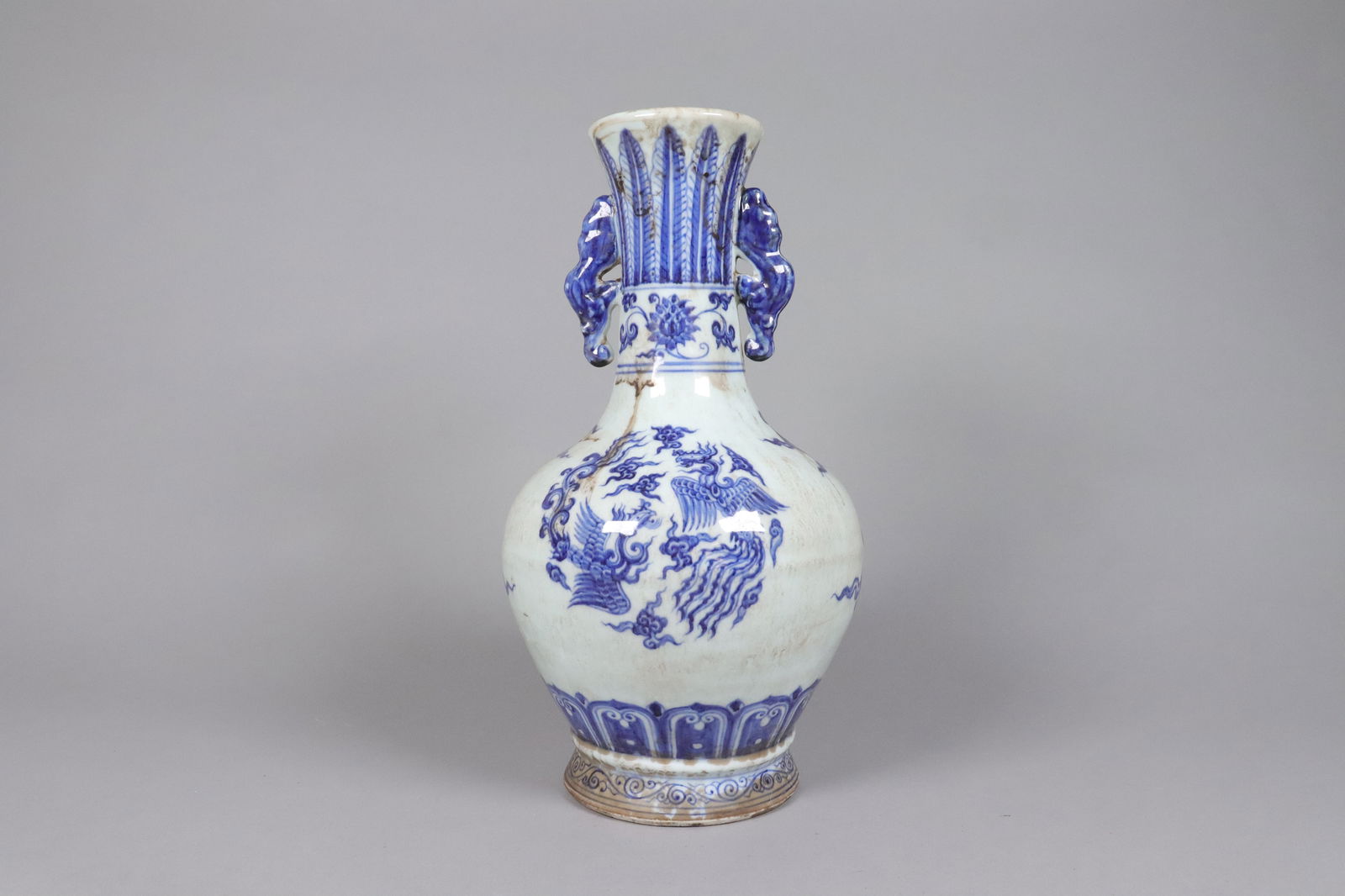 Chinese fine b/w vase - 3
