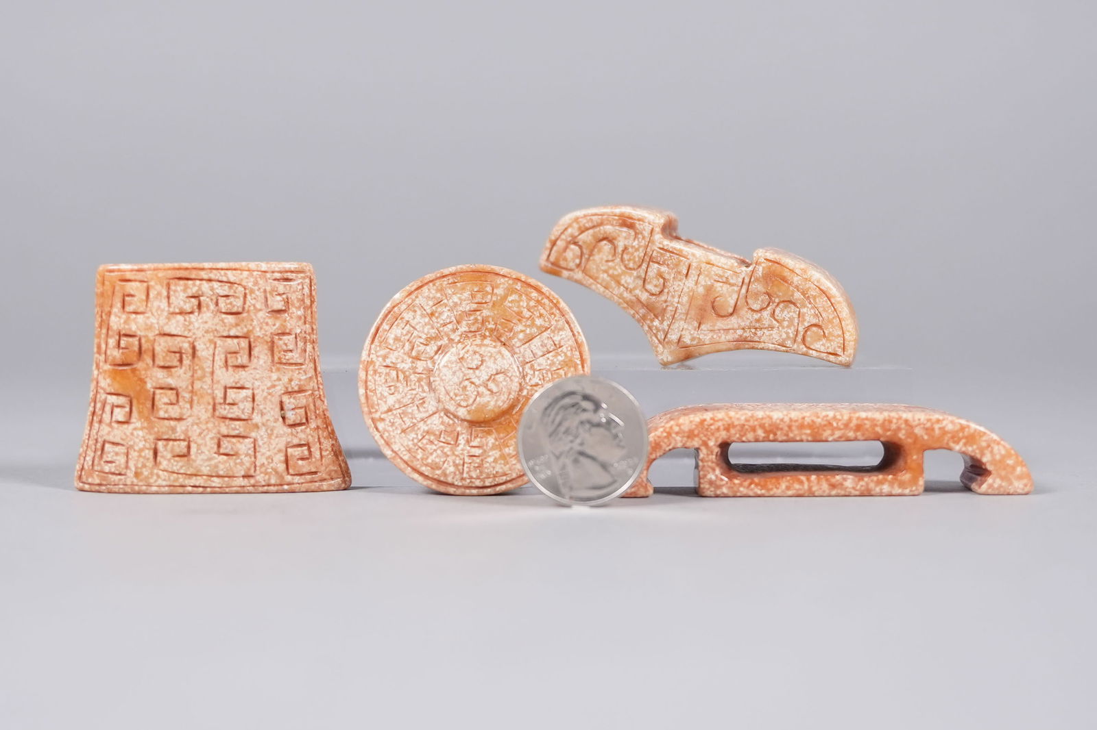 Lots Chinese carved items - 2