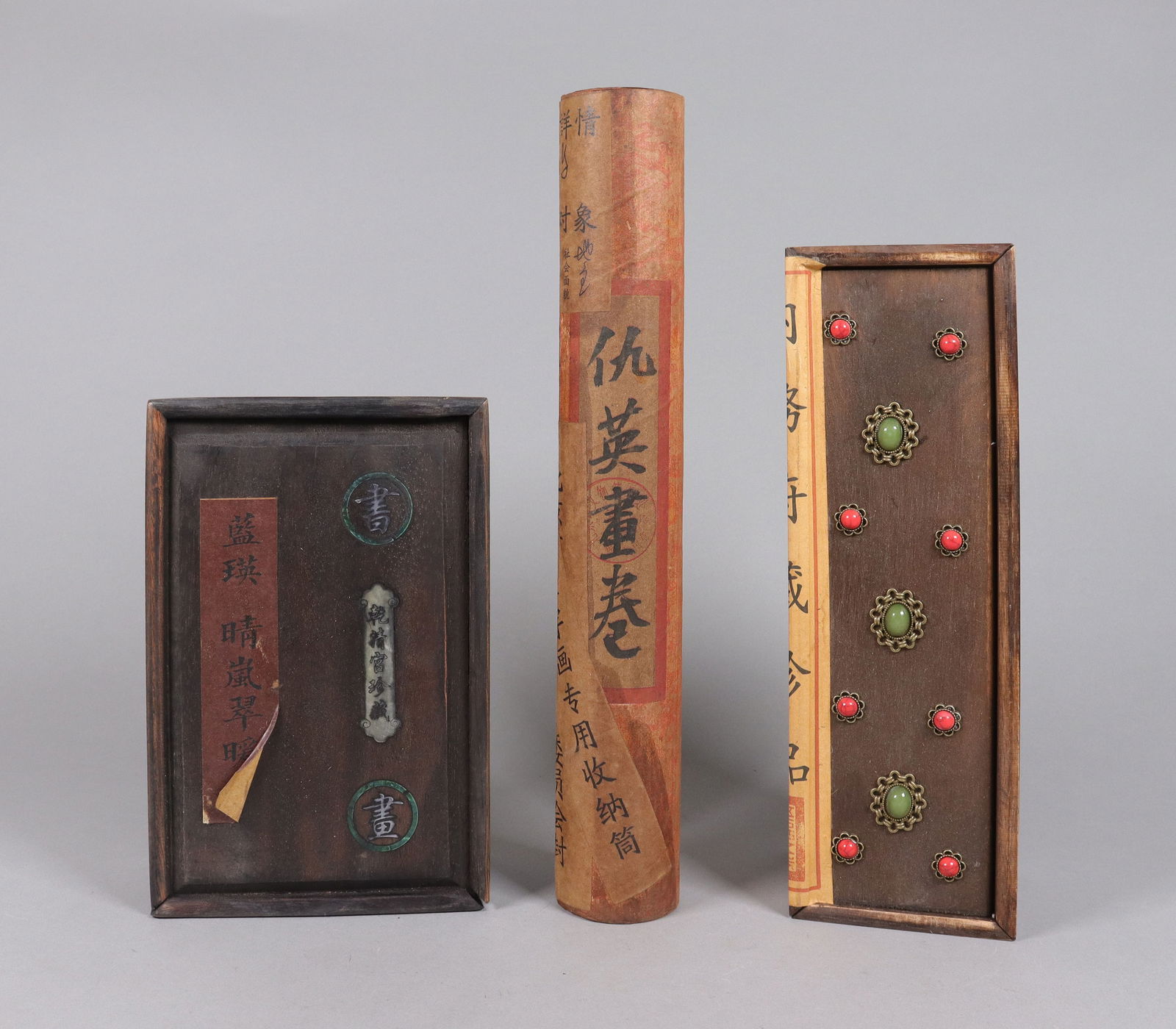 Lots Chinese fine art items (1 of 6)