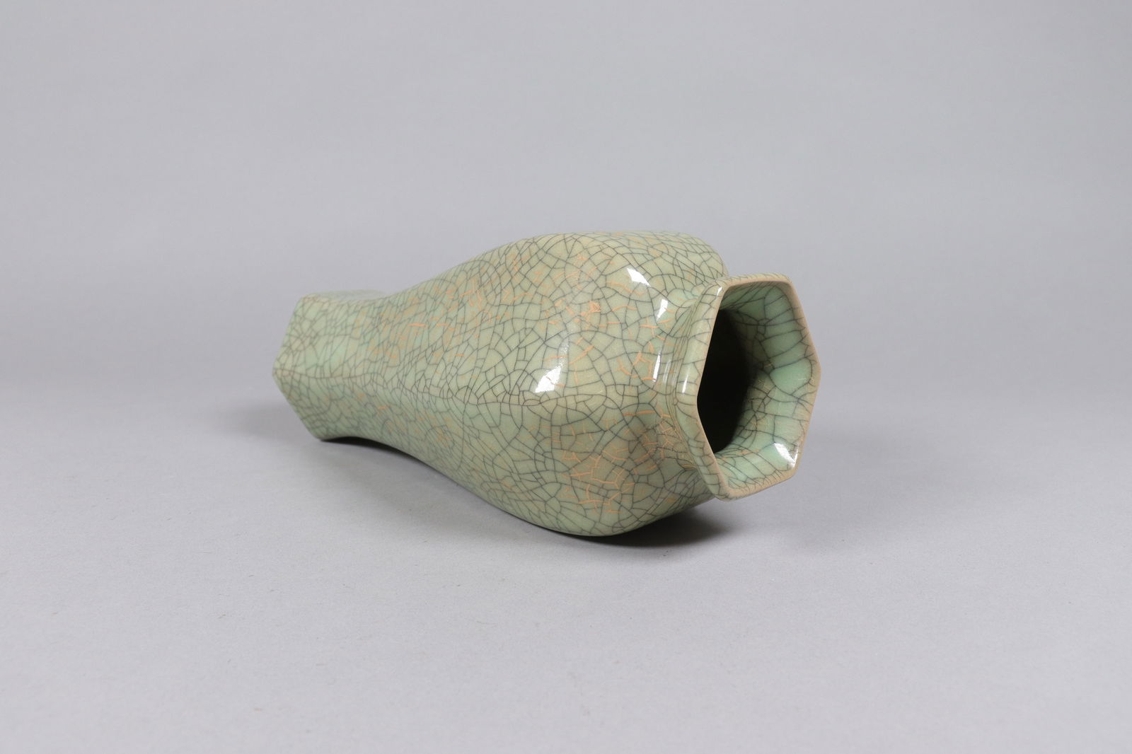 2 Chinese crackled vase - 3