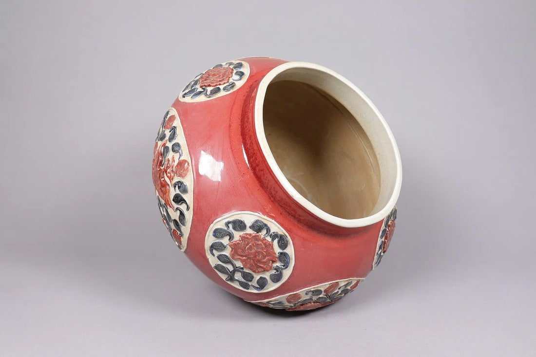 Chinese large lidded jar - 4