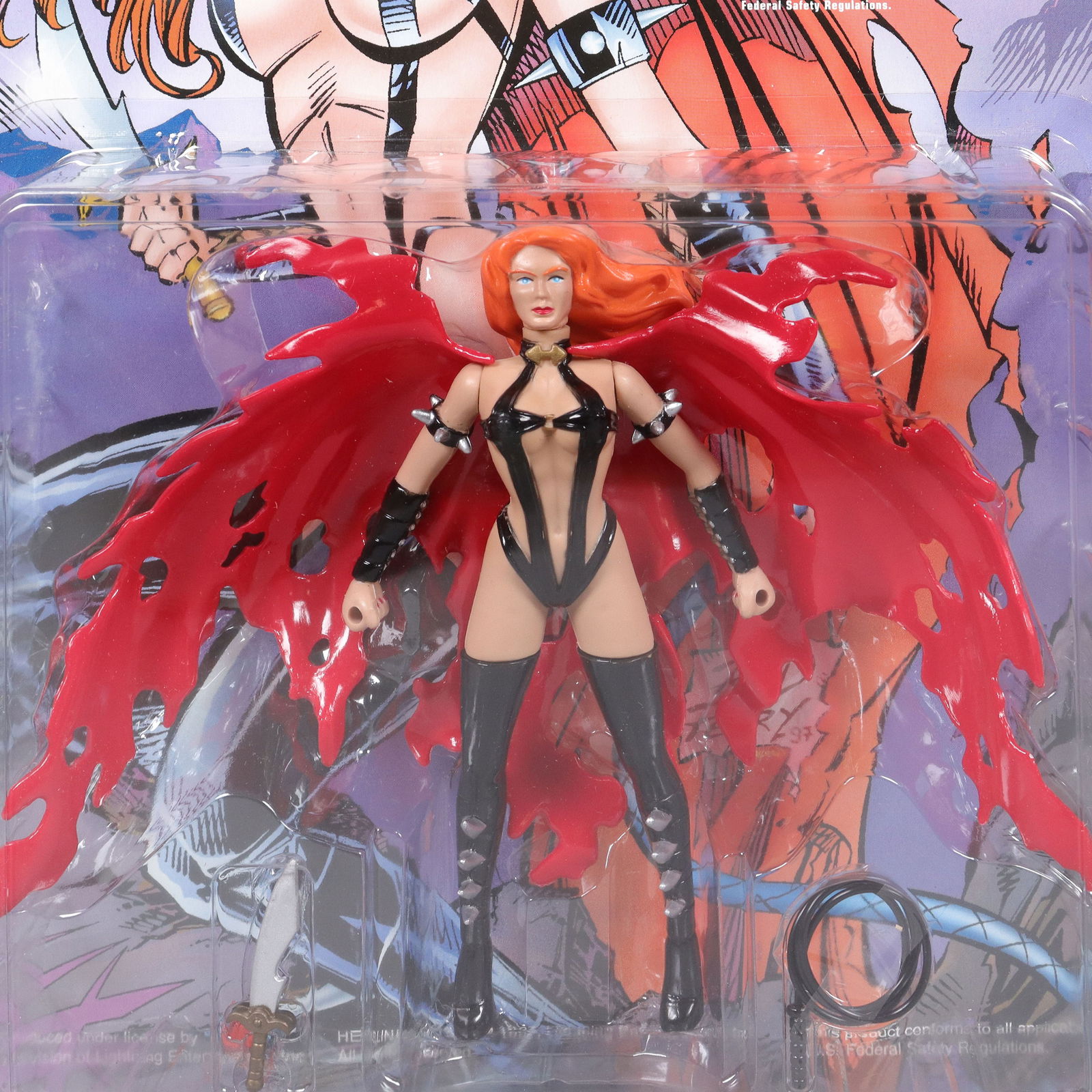 Lots action figures in box - 3