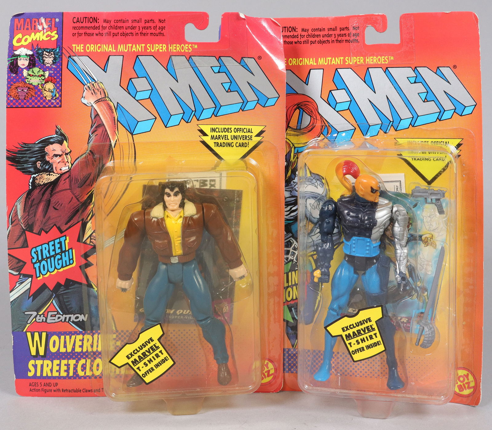 Lots action figures in box - 3