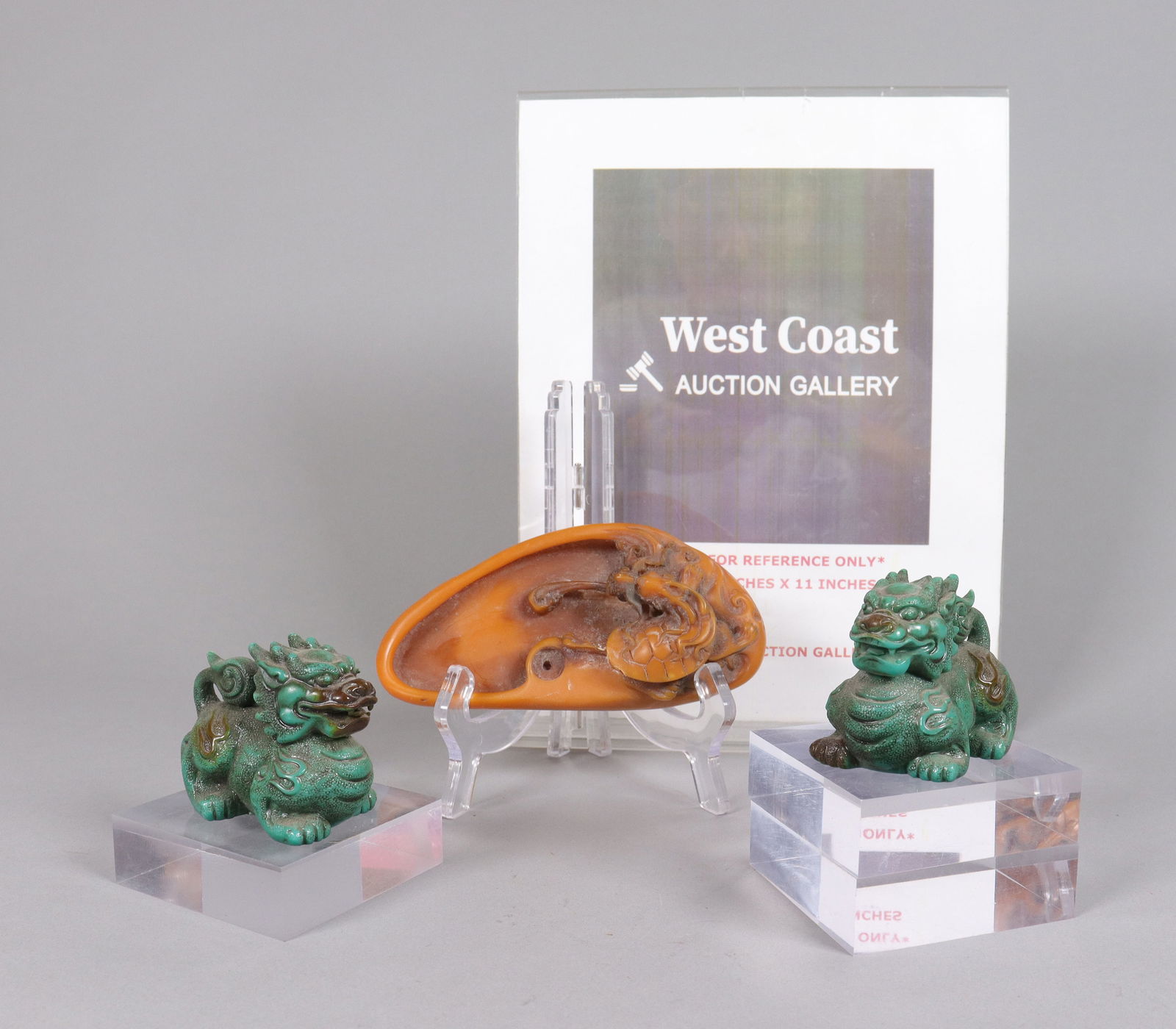 Lots Chinese carved items - 2