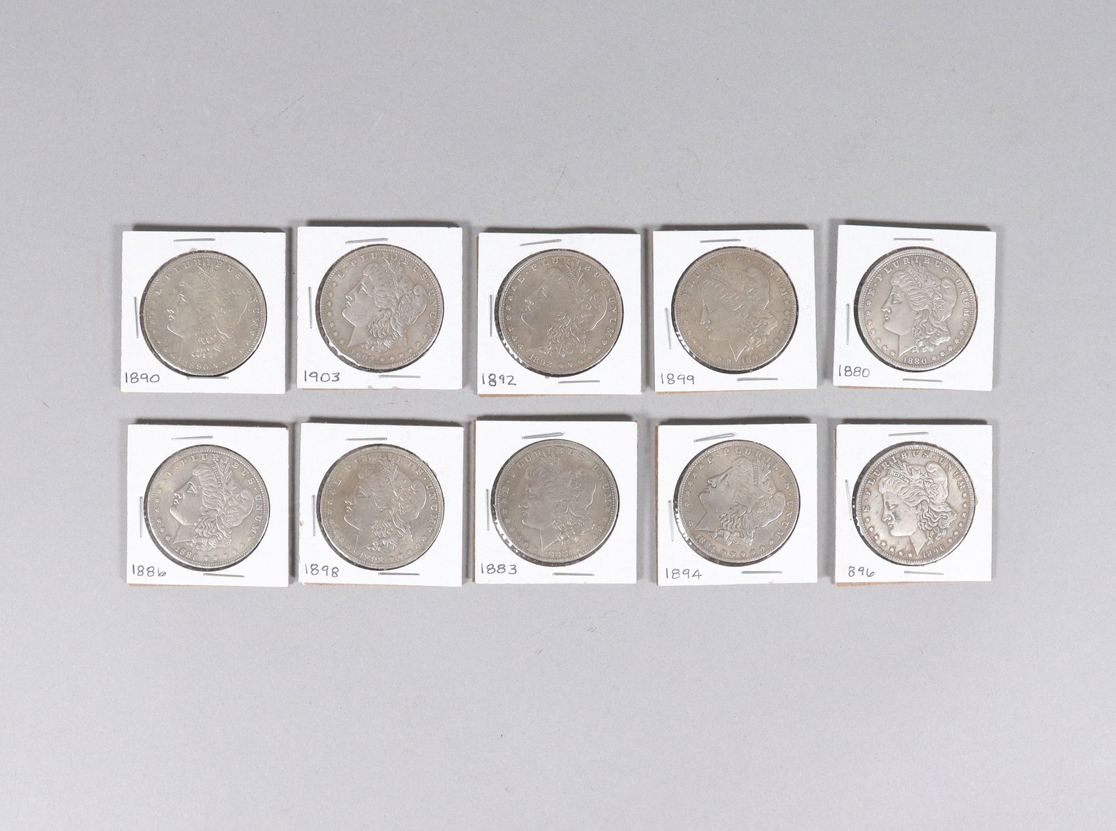 Lots U.S. coins ungraded: Lots U.S. coins ungraded. We do not guarantee any grading, material, age, engraving or carving. We do not do any grading. Possibly repoduction or copy. Condition selling it as is, no return. Please