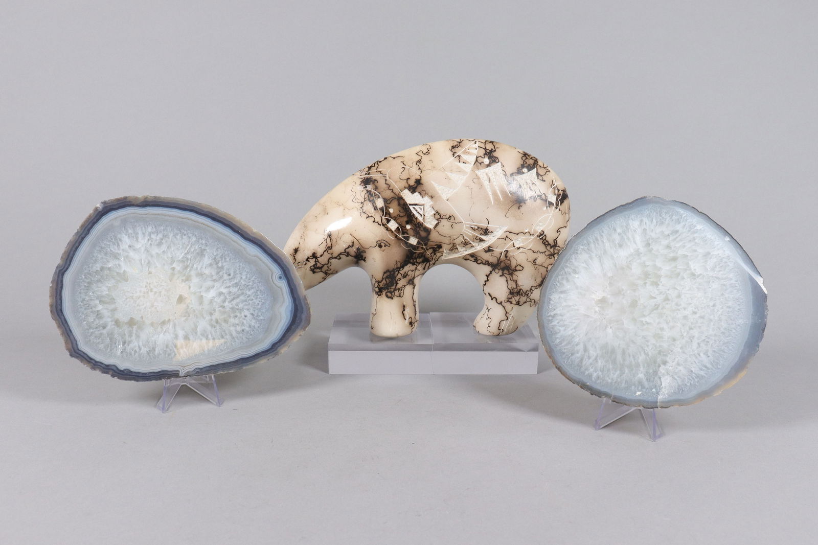 Lots fossilized item ungraded: Lots fossilized items ungraded. All sales are final, no return.