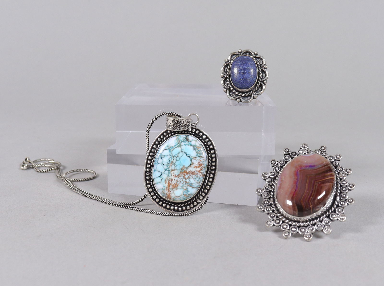 Lots German silver jewelry: Lots German silver jewelry.