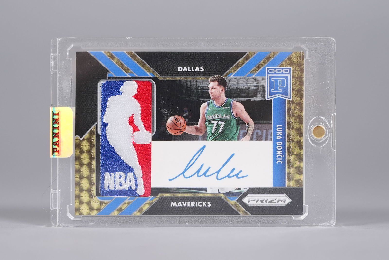 Lots Luka Doncic cards PSA - 4