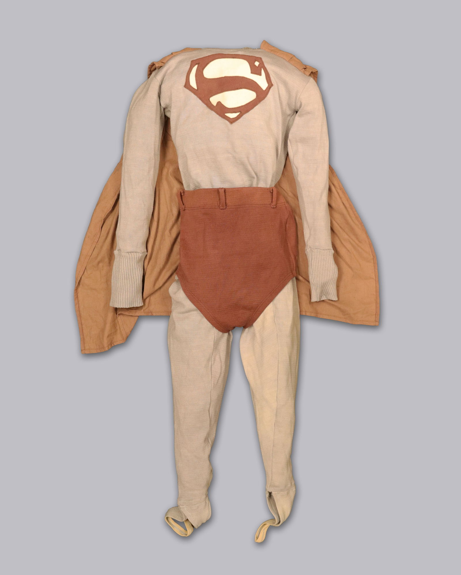 Original Kirk Alyn Superman costume: Original vintage Kirk Alyn Superman costume. A rare collection.