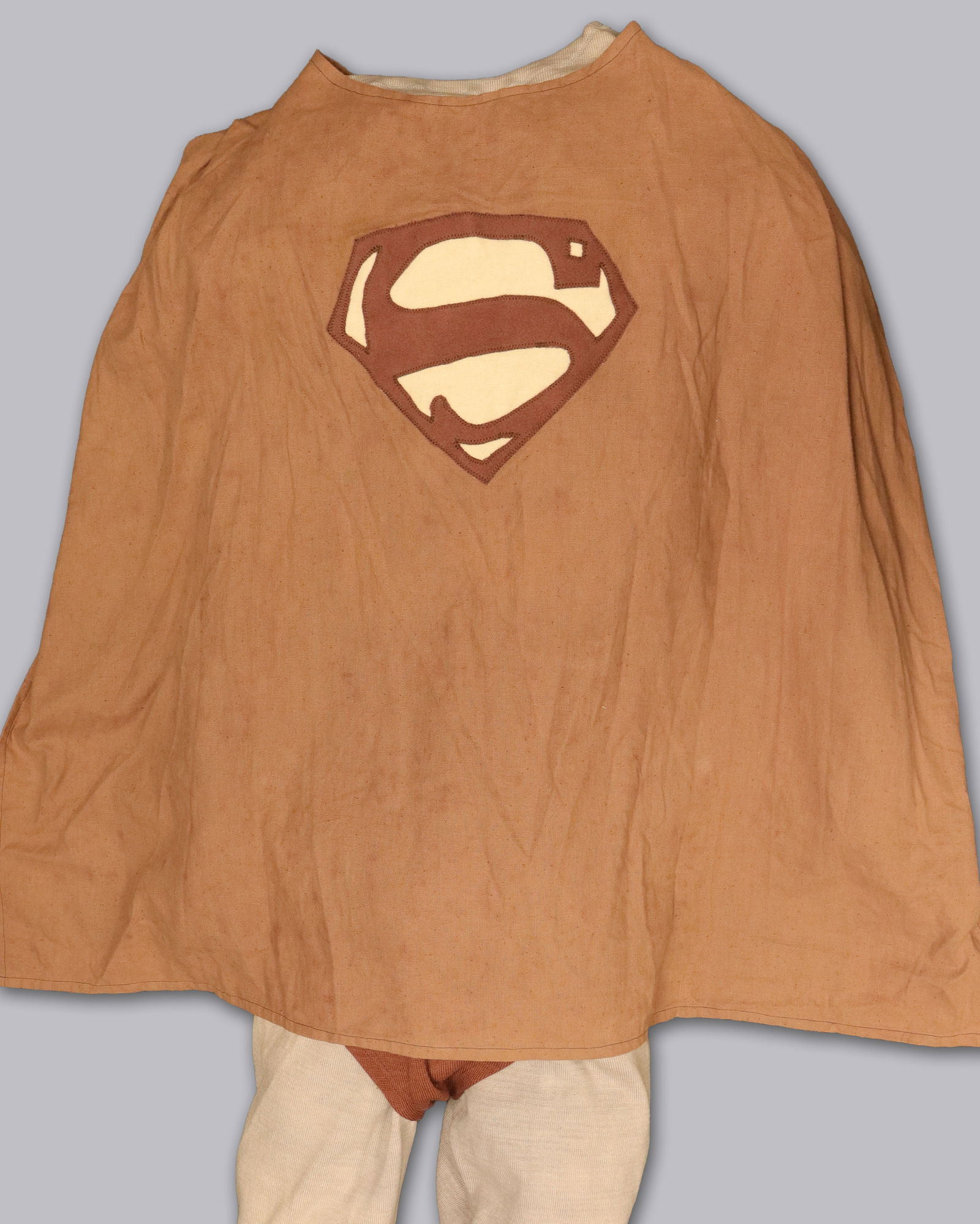 Original Kirk Alyn Superman costume - 7