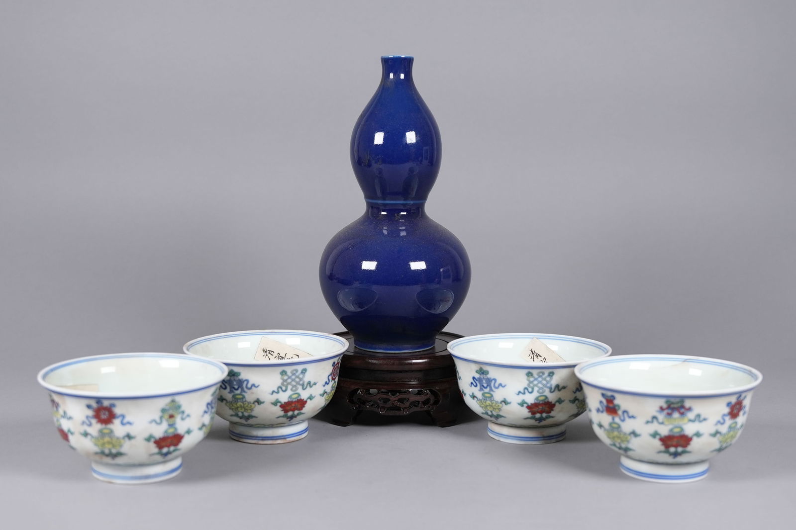 Lots Chinese porcelains (1 of 7)