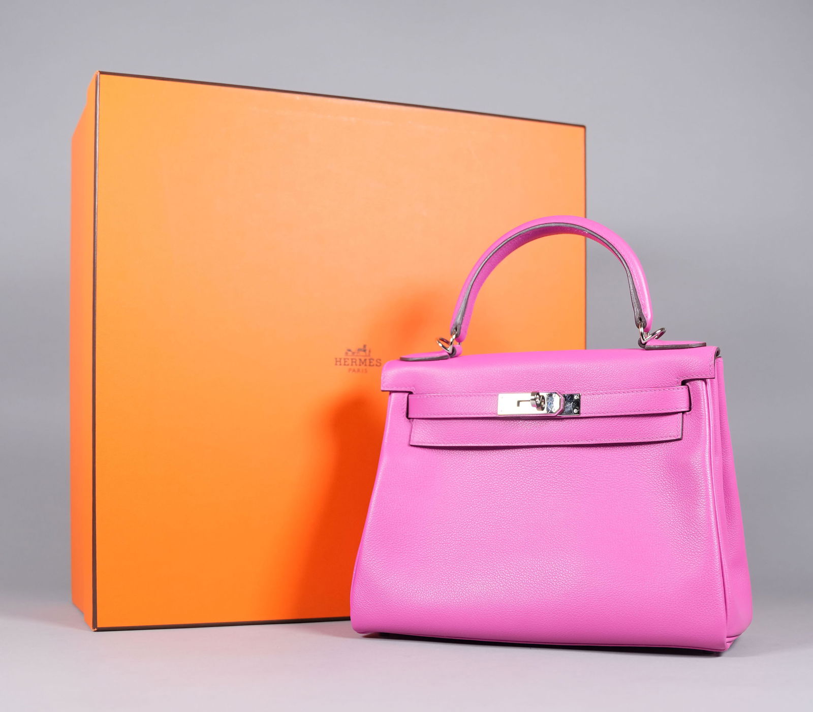 Hermes Kelly bag authentic