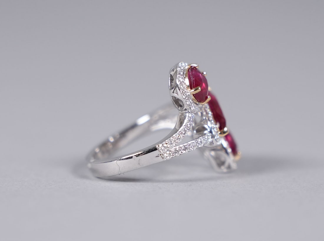 Platinum GIA ruby and diamond ring - 3