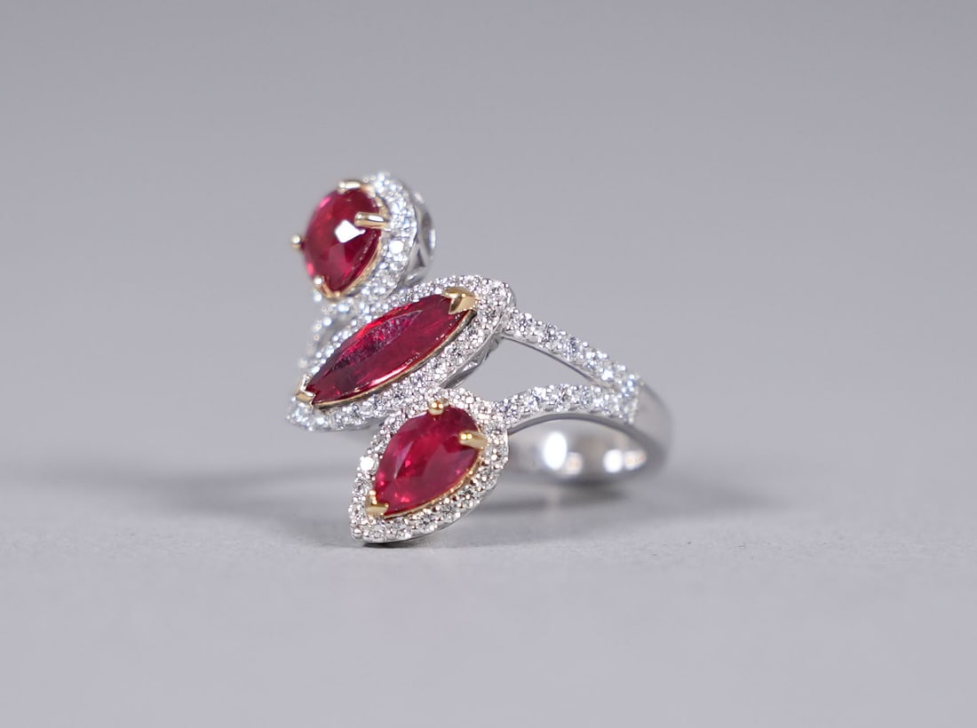 Platinum GIA ruby and diamond ring - 5