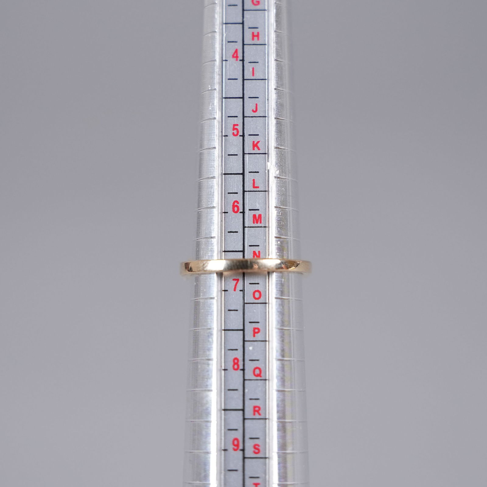 14 kt y/g sapphire ring - 7