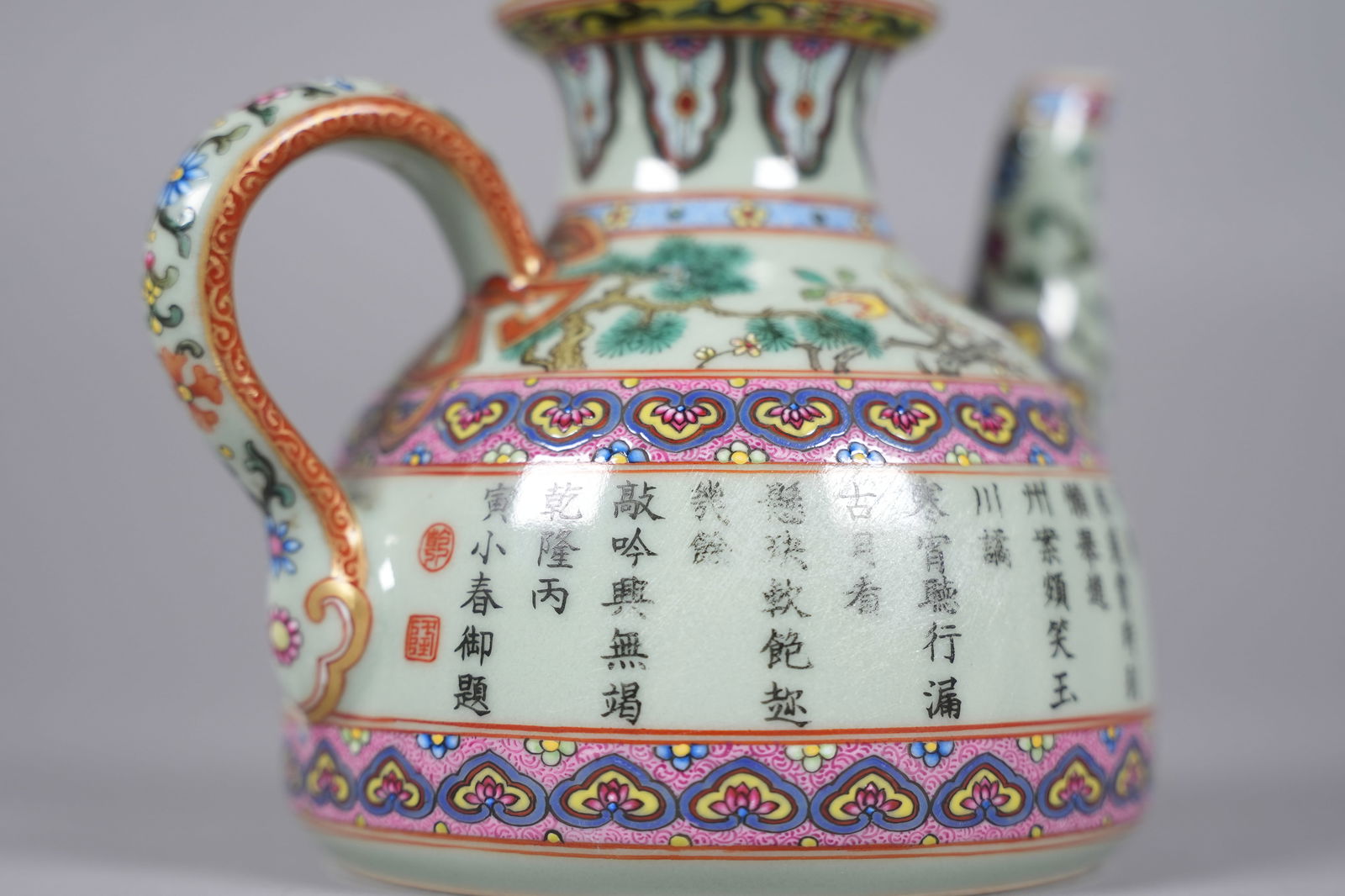 Chinese fine teapot with container - 6
