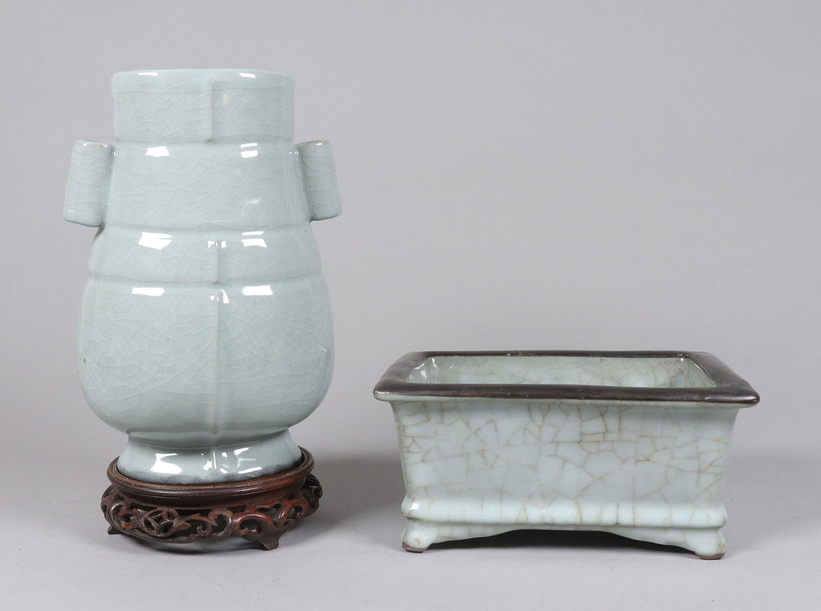 Lots Chinese celadon porcelains (1 of 7)