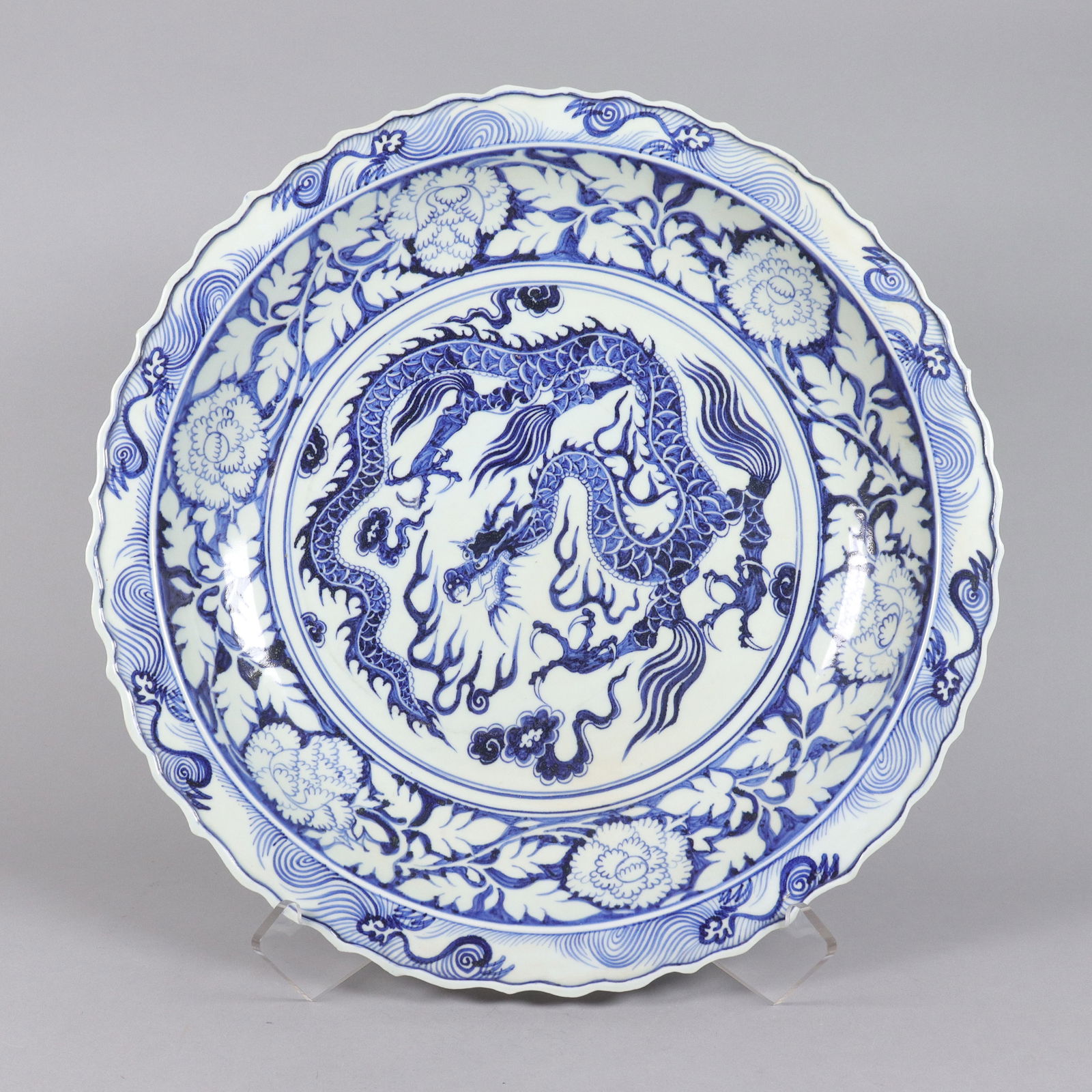 Chinese fine b/w charger plate (1 of 6)