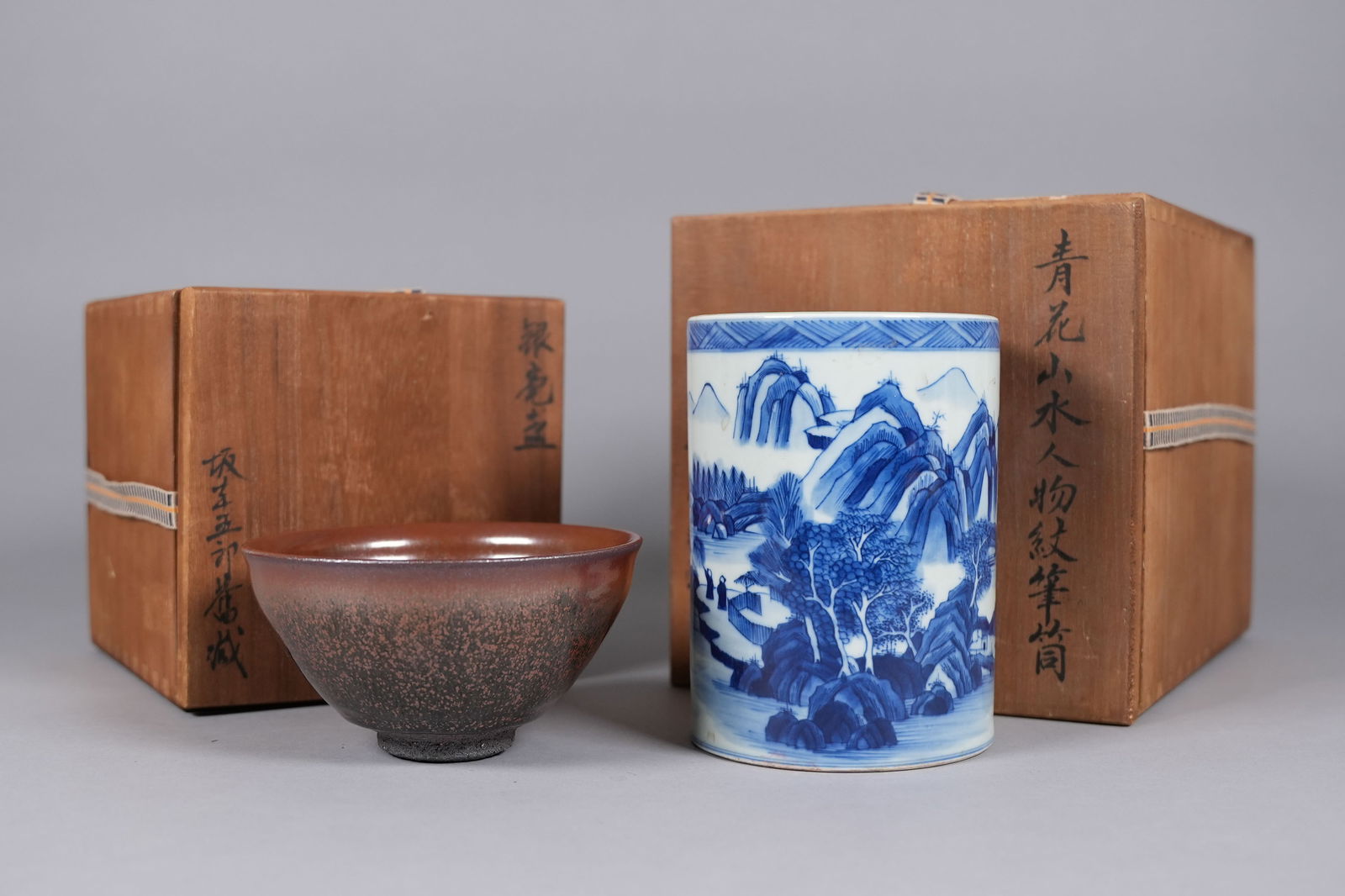 Lots Chinese fine porcelains with wooden box: Lots Chinese porcelains with wooden box. Largest H: 5.5" x W: 4."