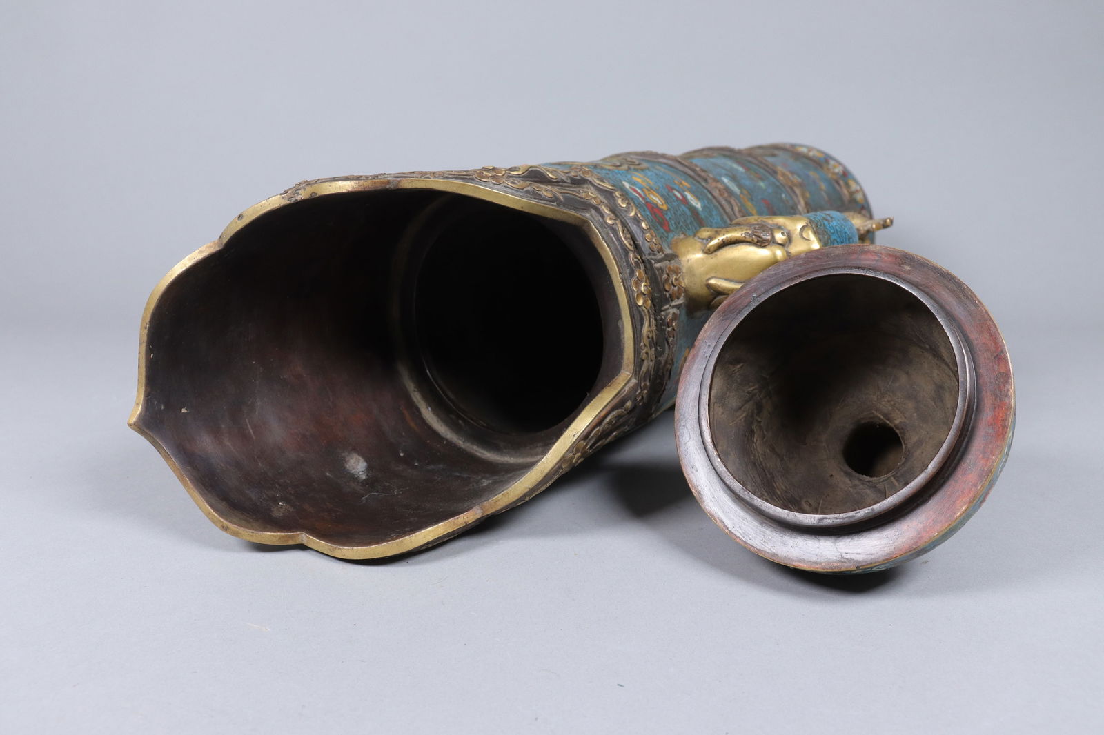 Chinese heavy cloisonne ewer - 7