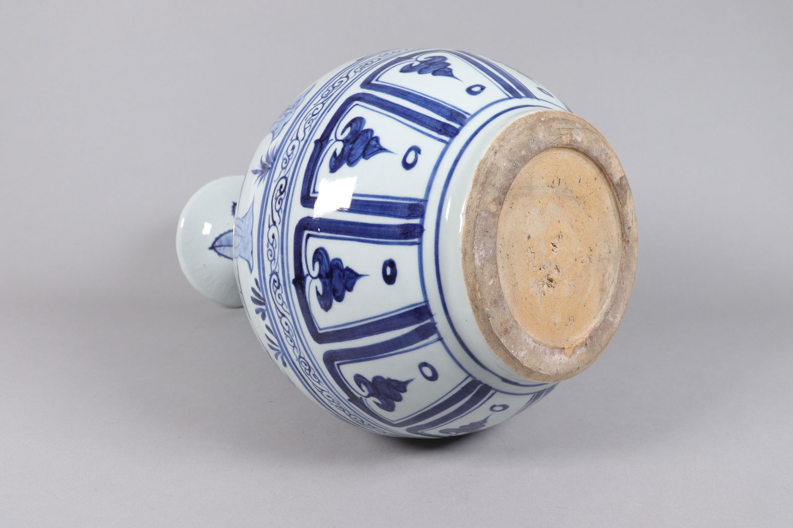 Chinese massive b/w fine vase - 5