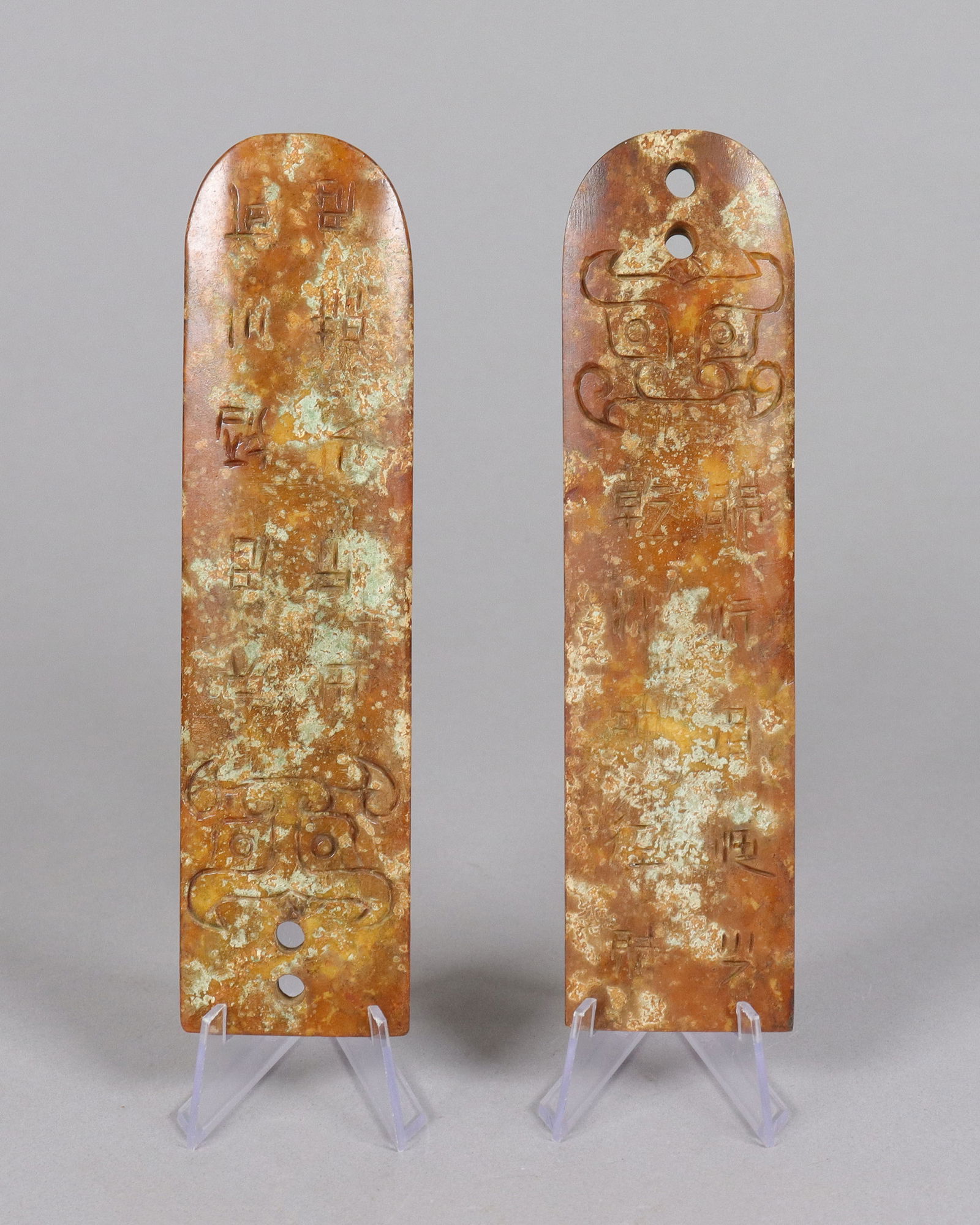 Lots Chinese fine carved items: Lots Chinese fine carved items.