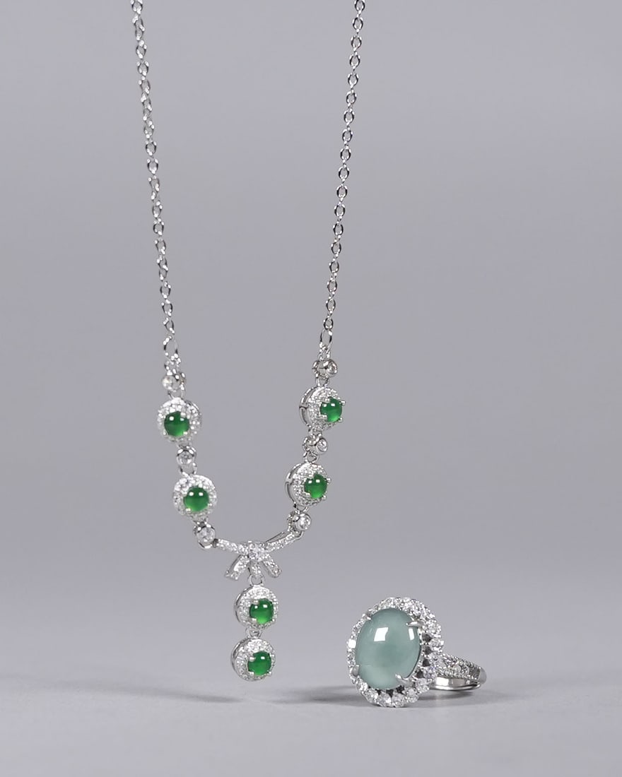 Lots Chinese sterling natural jadeite items (1 of 7)