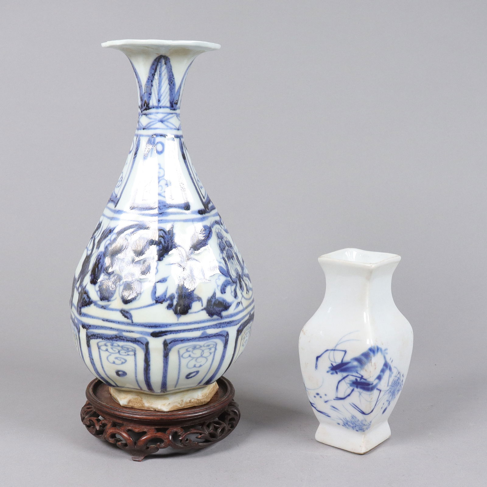 Lots Chinese b/w vase (1 of 7)