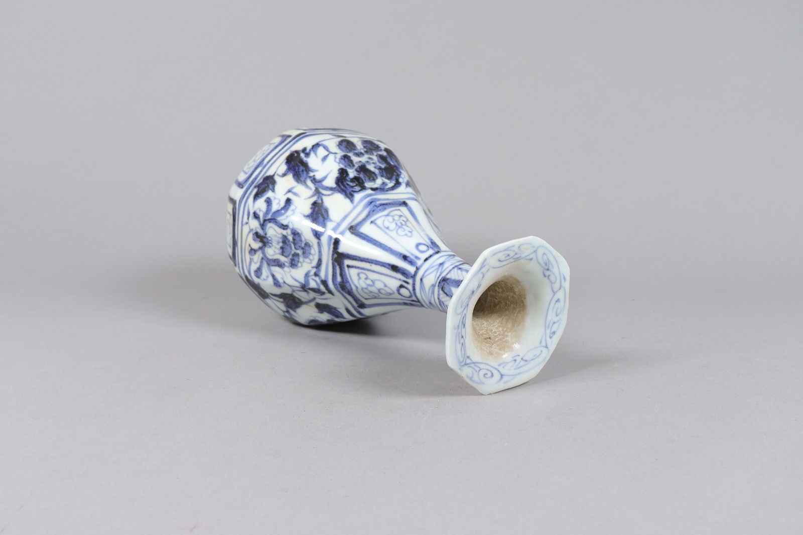 Lots Chinese b/w vase - 3