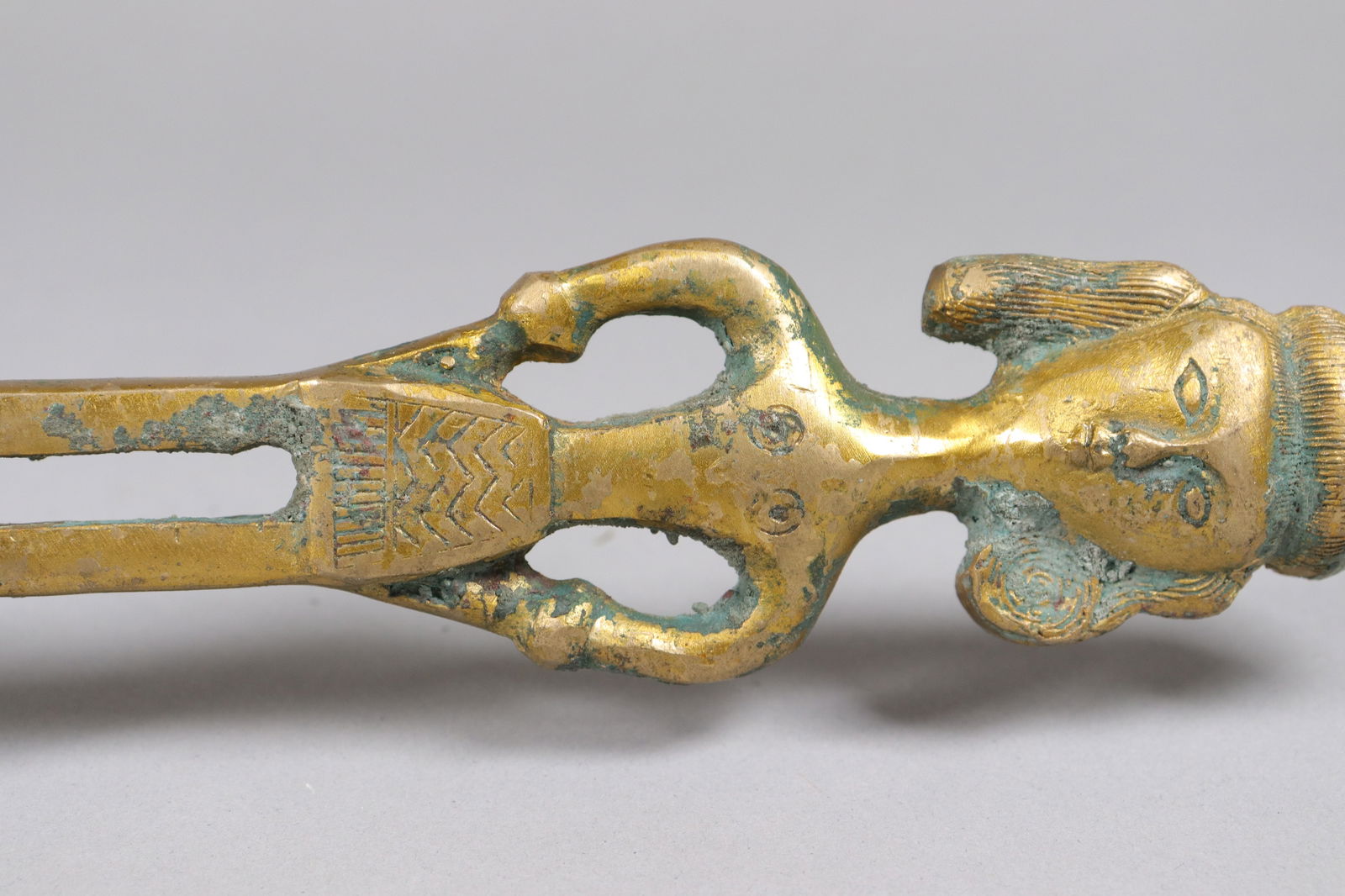 Chinese gilted bronze sword - 6