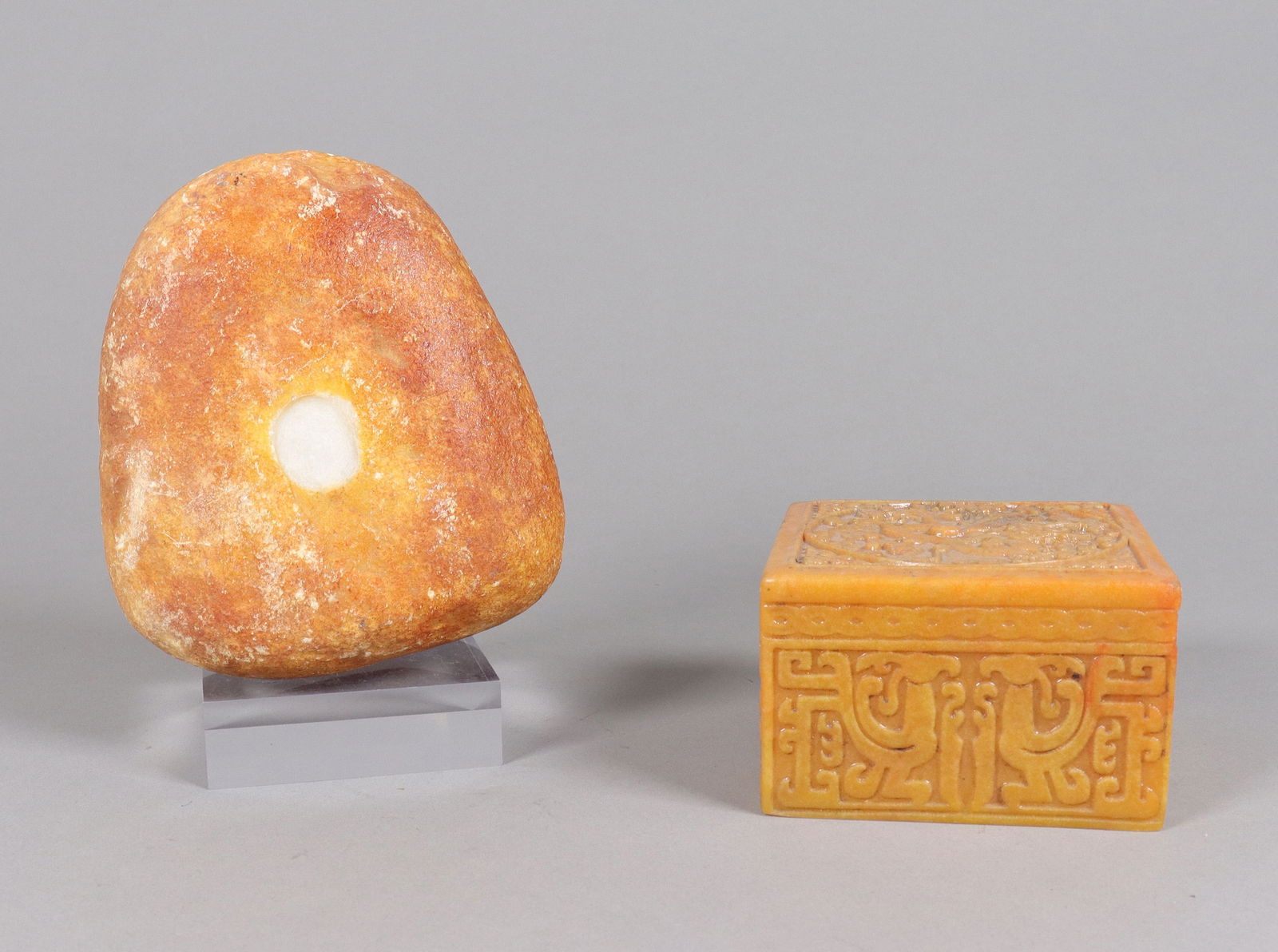 Lots Chinese stone carvings: Lots Chinese stone carvings. All sales are final, no return.