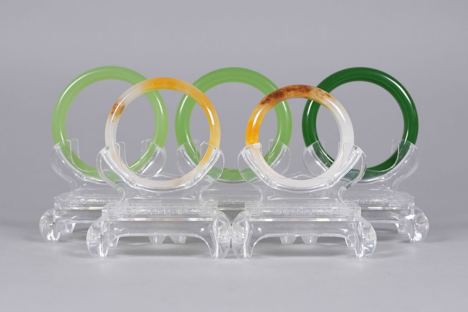 Lots Chinese bangles (1 of 6)